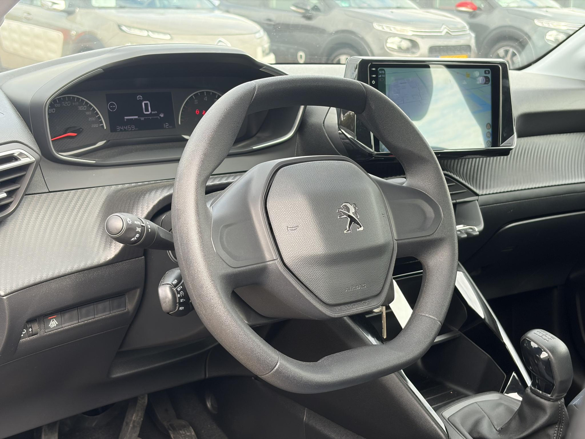 Peugeot 208 1.2 PureTech Like ✓Carplay✓Navi✓2e Eigenaar✓Dealer Onderhouden✓Airco✓Cruise✓Weinig Km✓N.A.P✓Apk tot 09-2027