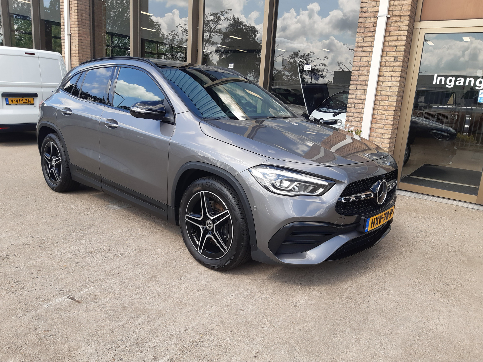 Mercedes-Benz GLA-klasse 250 4MATIC AMG Line