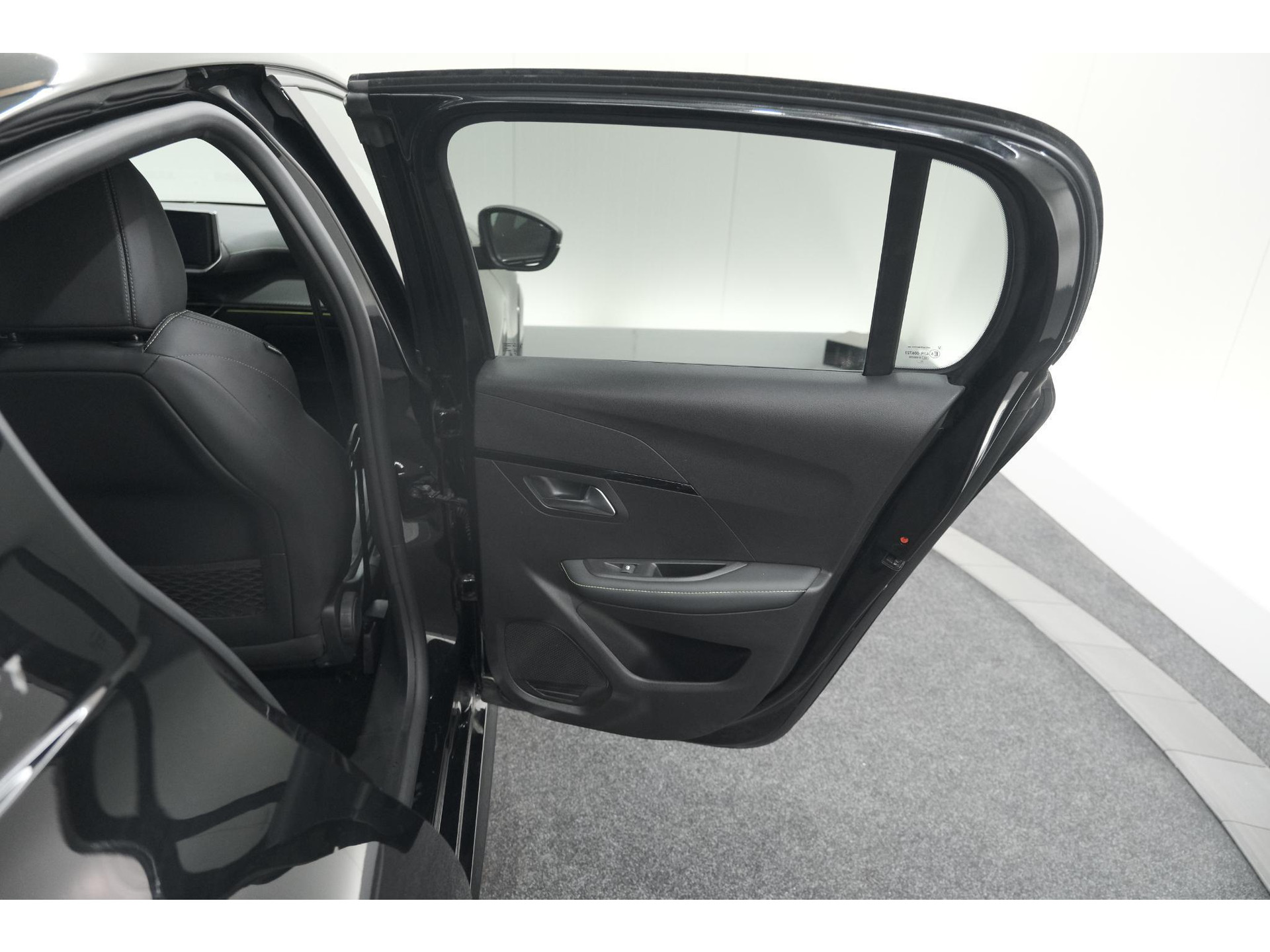 Peugeot 208 PureTech 100 GT | Camera | Navigatie | Apple Carplay | Parkeersensoren