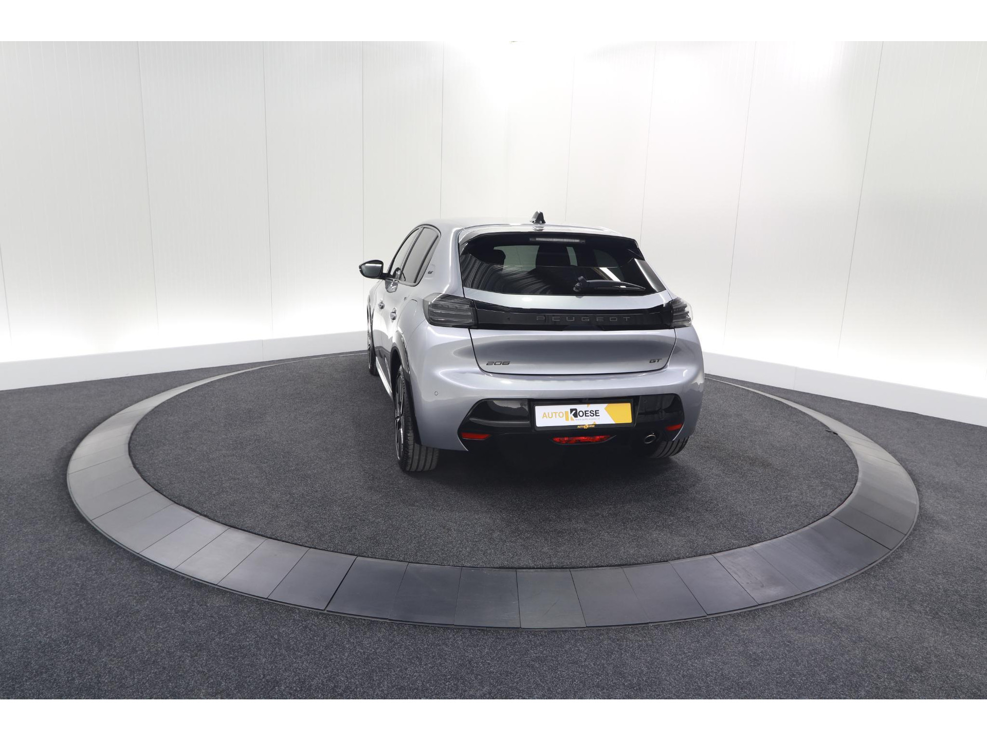 Peugeot 208 PureTech 100 GT | Camera | Navigatie | Apple Carplay | Parkeersensoren