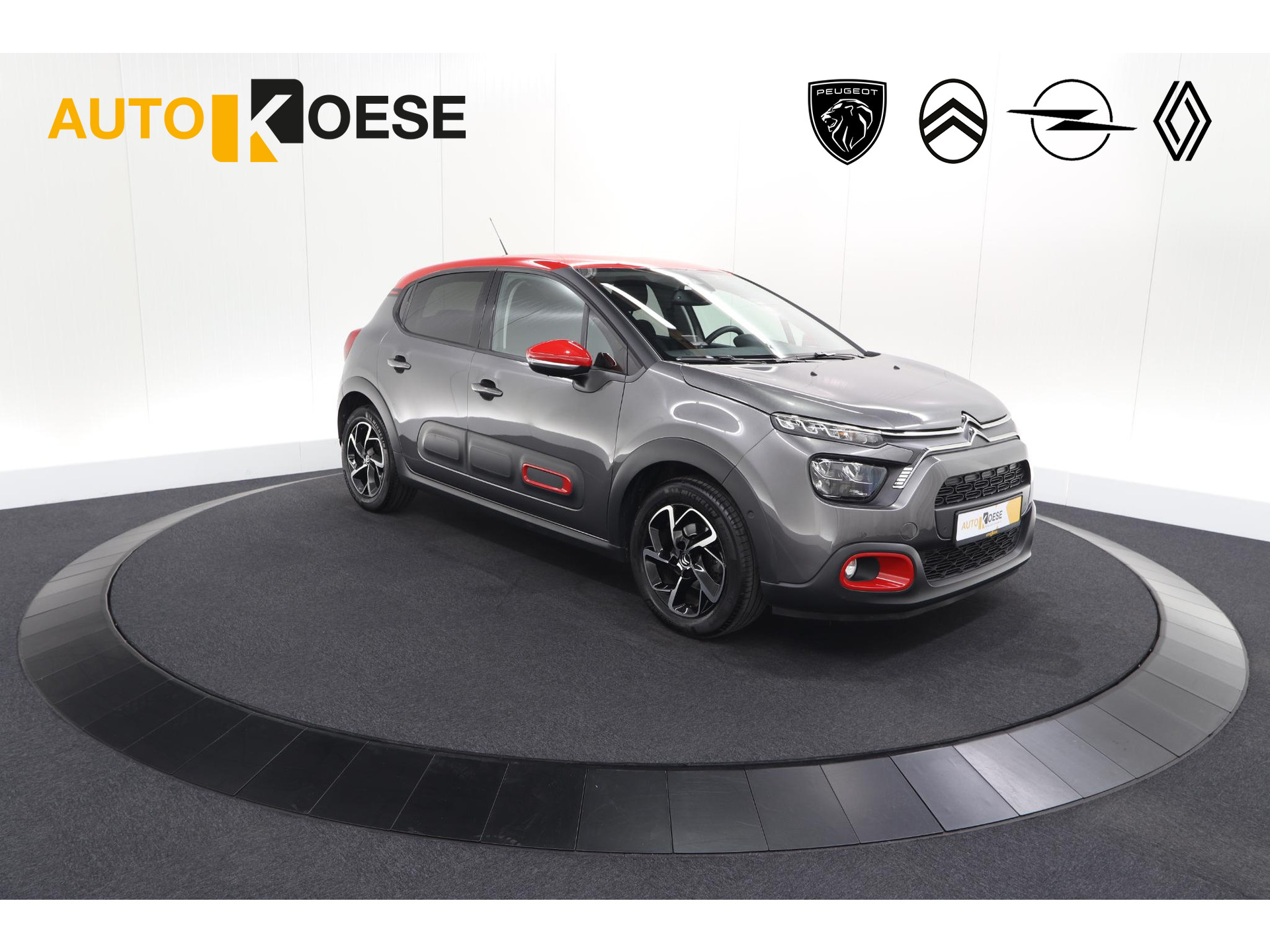 Citroen C3 PureTech 110 EAT6 Business | Trekhaak | Camera | Dodehoekdetectie | Navigatie | Climate Control
