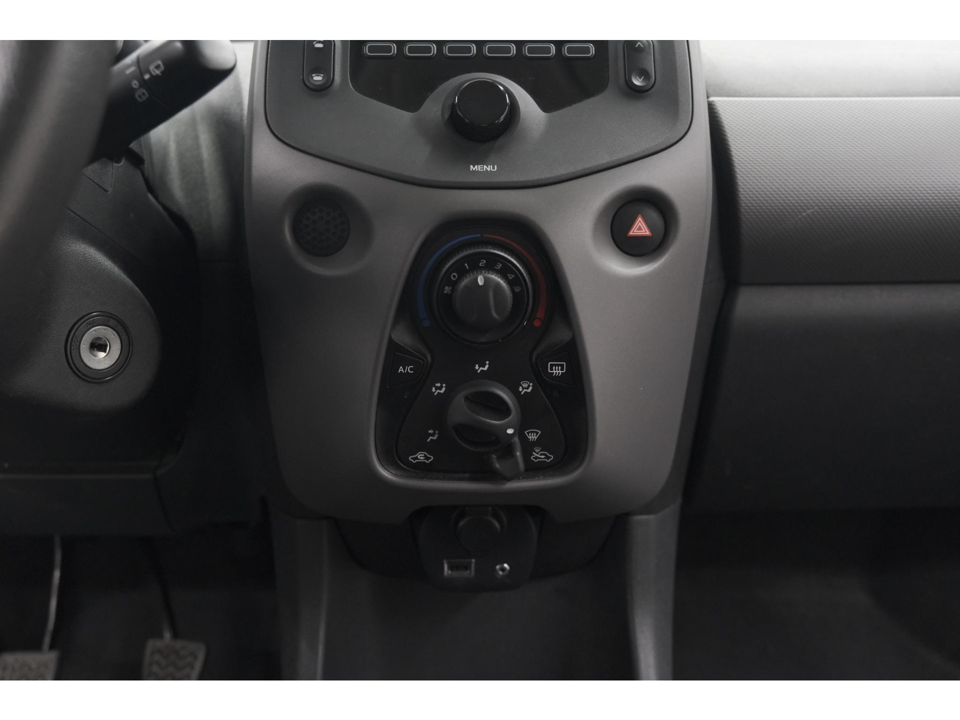 Peugeot 108 1.0 e-VTi Active | Airco | Bluetooth | Elektrische Ramen | 5 Deurs
