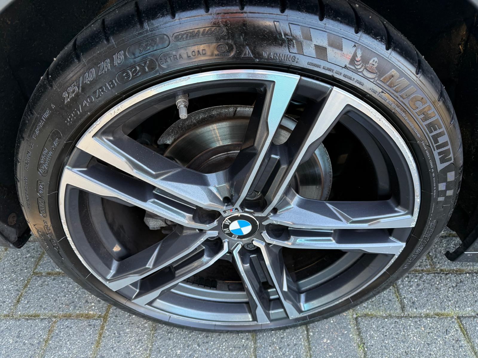BMW 1-serie 116d Executive | 1E EIGENAAR | 3/6/12MND GARANTIE | AUTOMAAT | LED | CARPLAY | SFEERVERLICHTING | CRUISE | AIRCO |