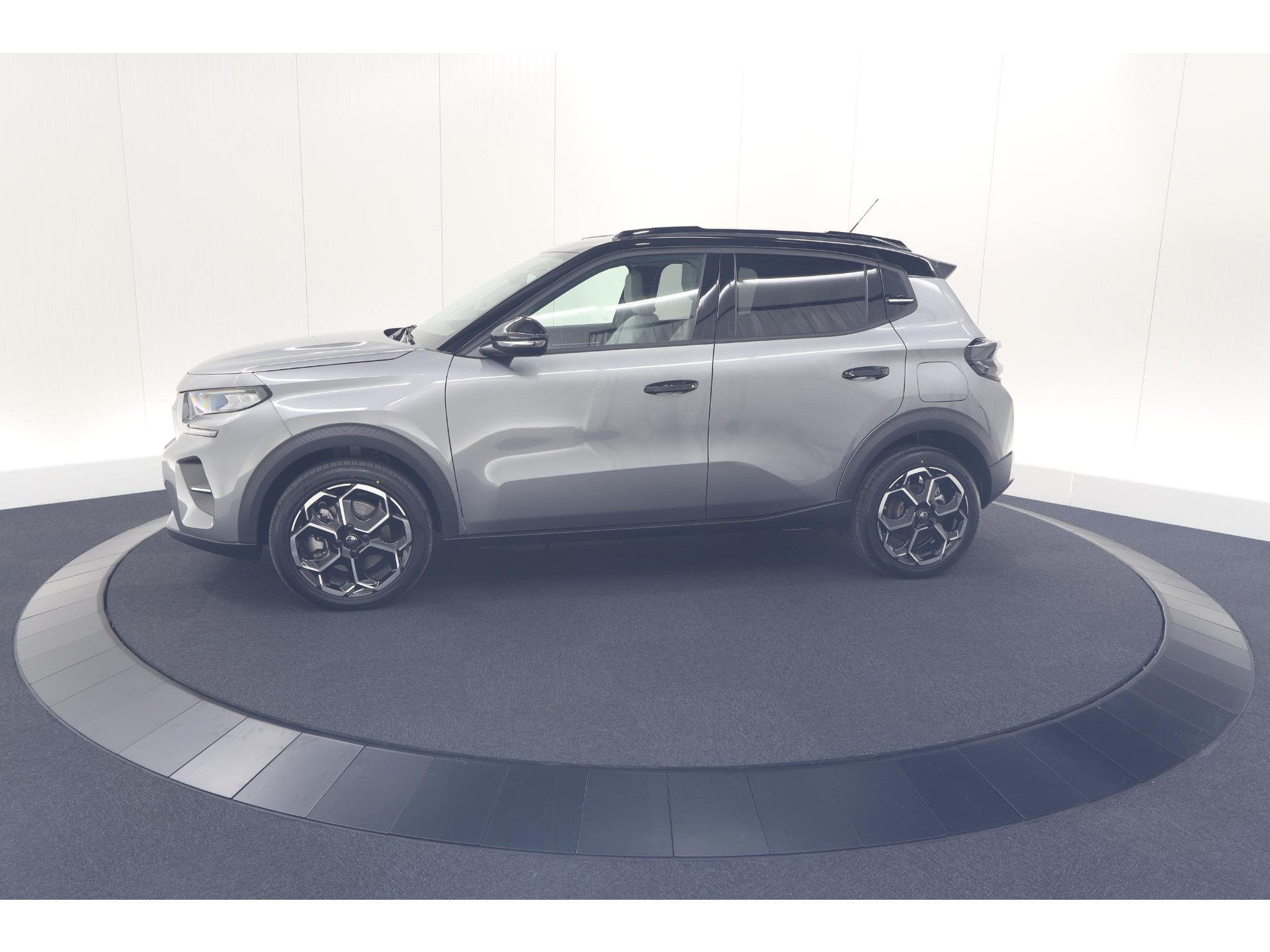 Citroen Ë-C3 Max 113pk 44 kWh | 7 KW Laadfunctie | Camera | Navigatie | Apple Carplay | Parkeersensoren