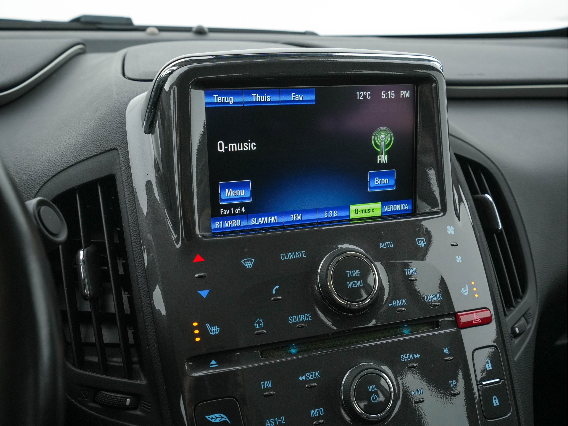 Chevrolet Volt 1.4 LT Plug-In Hybrid Aut. * LEATHER | HEATED-COMFORTSEATS | CRUISE | DIGI-COCKPIT | KEYLESS | ECC | 17"ALU*