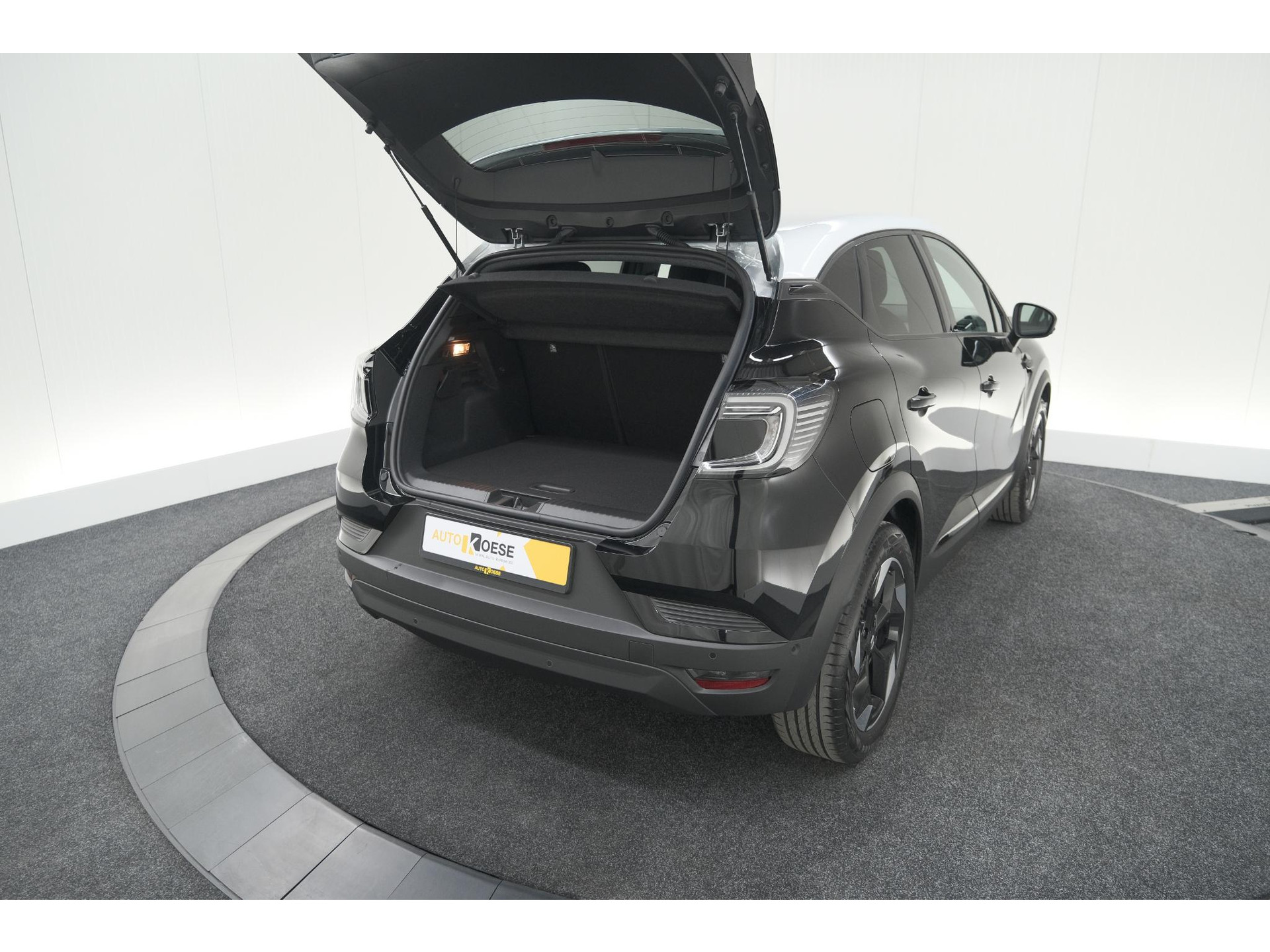 Renault Captur 1.6 E-Tech full hybrid 145 Techno | 360 Camera | Adaptieve Cruise Control | Apple Carplay | 18 Inch Lichtmetalen Velgen
