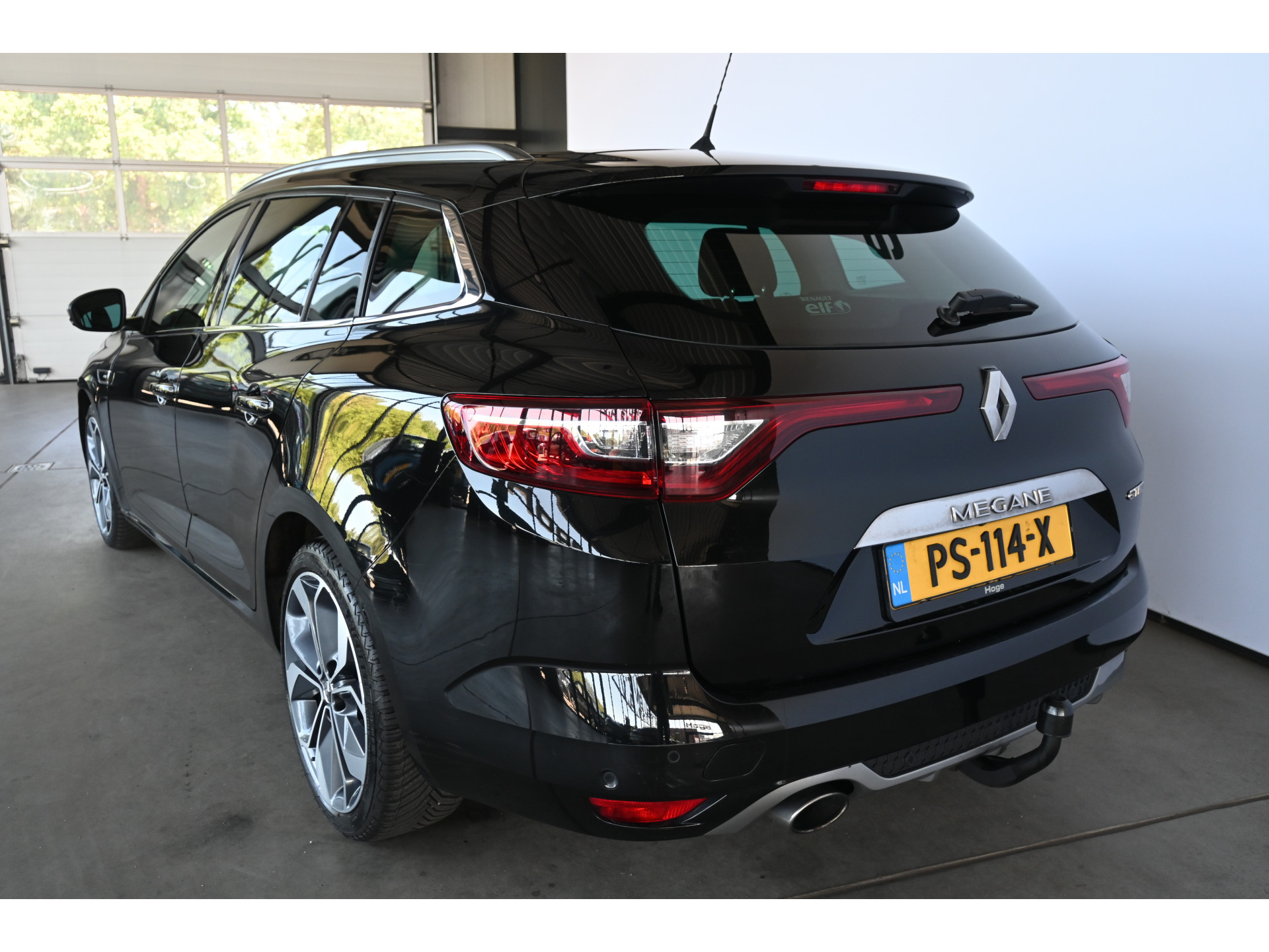 Renault Mégane Estate 1.2 TCe Automaat GT-Line Clima Cruise Led Camera Navigatie Stoelverwarming Inruil Mogelijk!