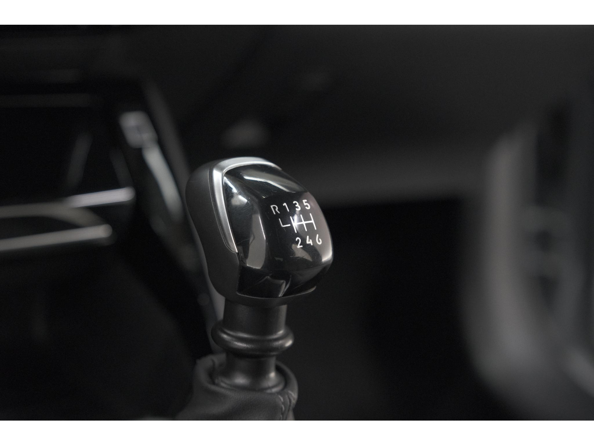 Peugeot 208 PureTech 100 Allure | 360 Camera | Adaptieve Cruise Control | Dodehoekdetectie
