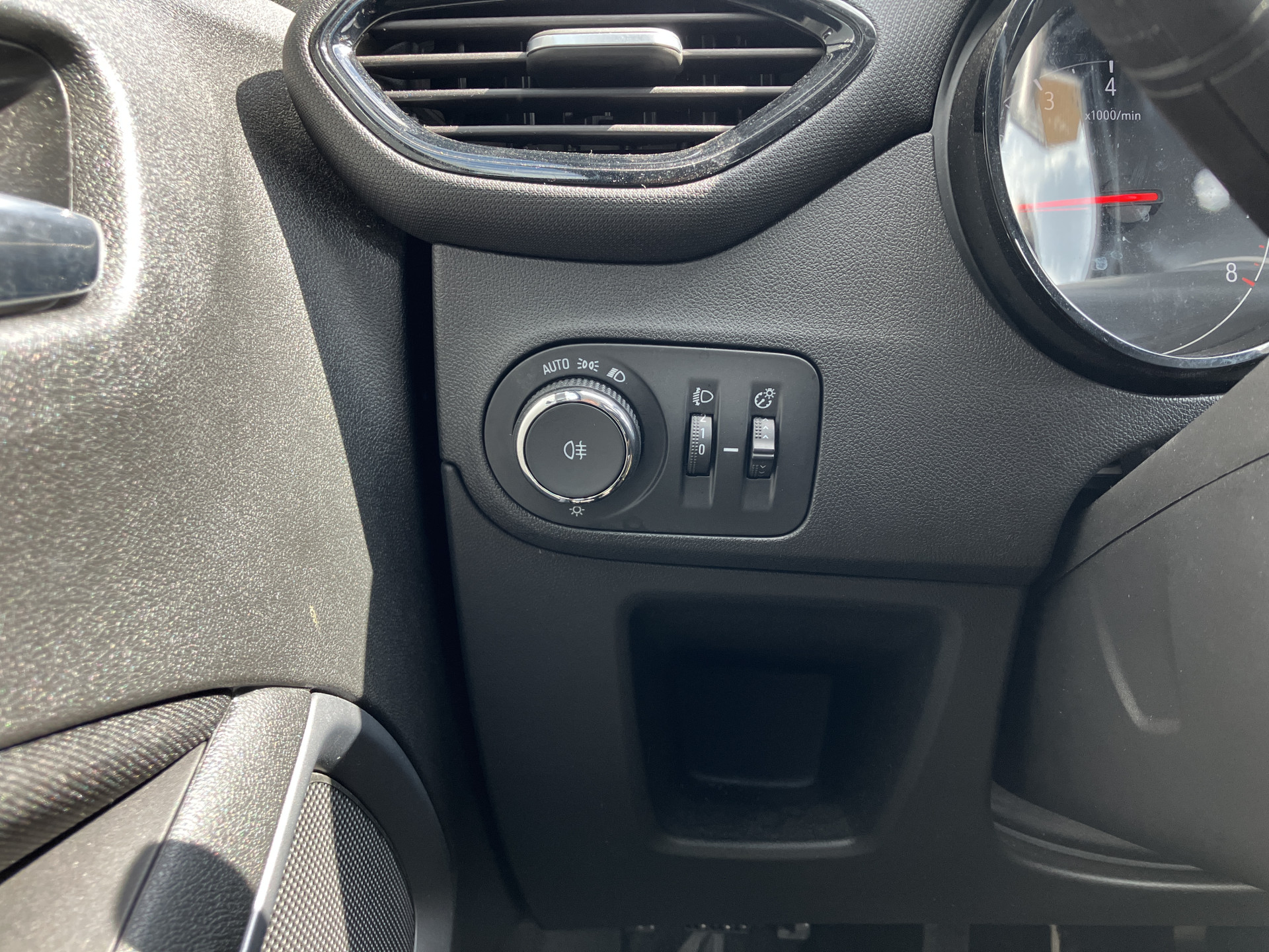 Opel Crossland X 1.2 Turbo 110 pk Online Edition | dealer onderhouden | apple carplay | cruise control | bluetooth | airco | NL auto