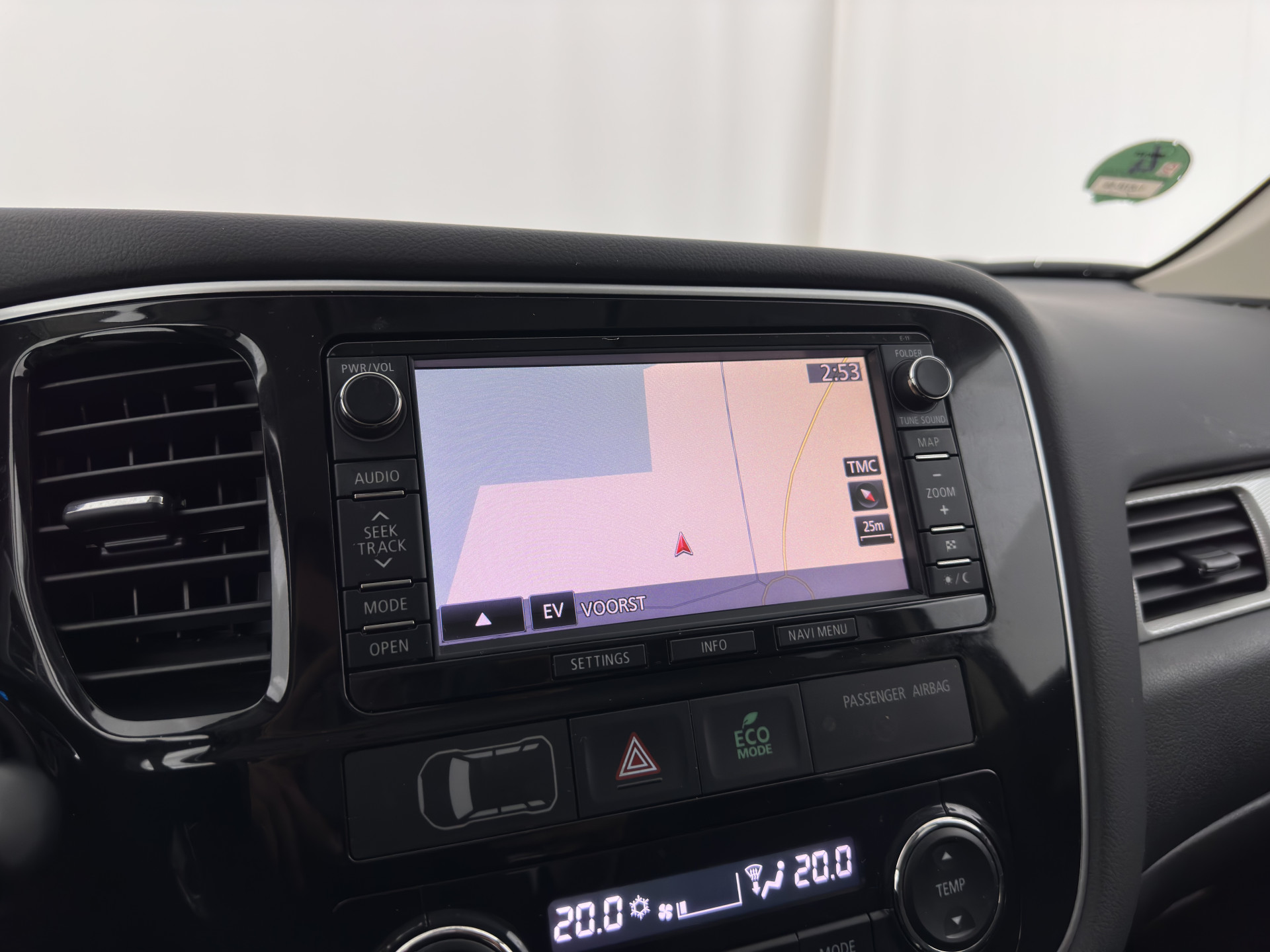 Mitsubishi Outlander 2.0 PHEV Business Edition X-Line (INCL-BTW) Aut. *LEATHER-FABRIC | NAVI-FULLMAP | KEYLESS | CAMERA | COMFORT-SEATS | ECC | CRUISE | PRIVACY-GLASS | SHIFT-PADDLES |  TOWBAR | 18''ALU*