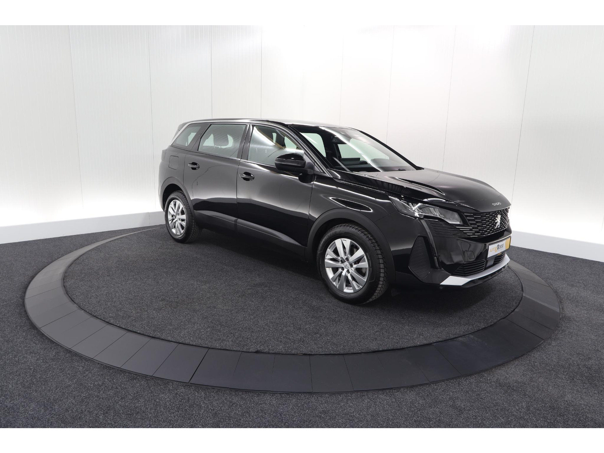 Peugeot 5008 PureTech 130 EAT8 Active Pack Business | 7 Zitplaatsen | Camera | Navigatie | Apple Carplay | Parkeersensoren