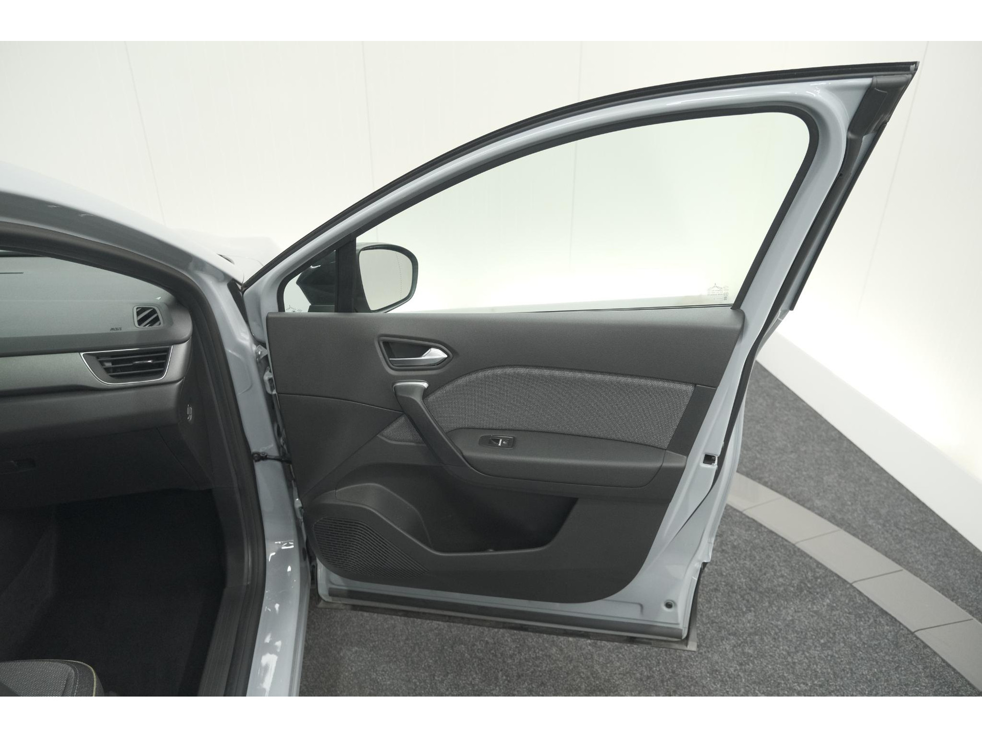 Renault Captur Mild Hybrid 160 EDC Techno | Pack Winter | Camera | Adaptieve Cruise Control | Apple Carplay