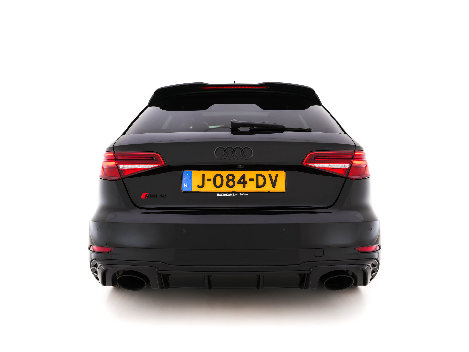 Audi RS3 2.5 TFSI quattro Aut. *RS-SEATS | PANO | NAPPA-FULL-LEATHER | DIGI-COCKPIT | BANG&OLUFSEN | APPLE-CARPLAY | ADAPTIVE-CRUISE | BLIND-SPOT | CAMERA | KEYLESS | NAVI-FULLMAP | DAB+ | MAGNETIC-RIDE | 19''ALU*