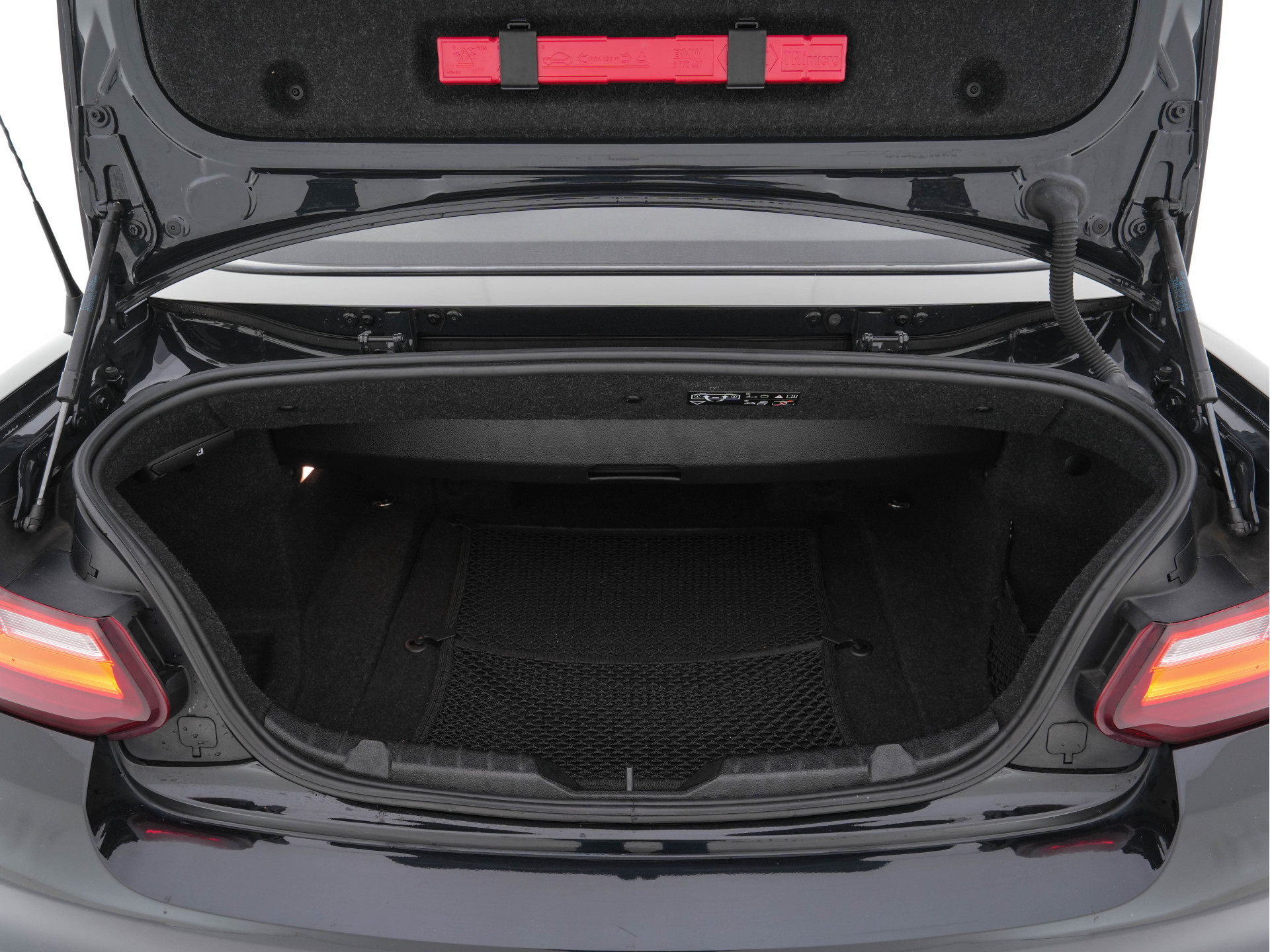 BMW 2-serie Cabrio 220d Sport M-Sportpack Aut. *LEATHER | BI-XENON | HARMAN/KARDON-AUDIO | MEMORY-PACK | HEATED-SPORTSEATS | NAVI-FULLMAP | DAB+ | ECC | PDC | AIRSCARF | LANE-ASSIST | 19''ALU*