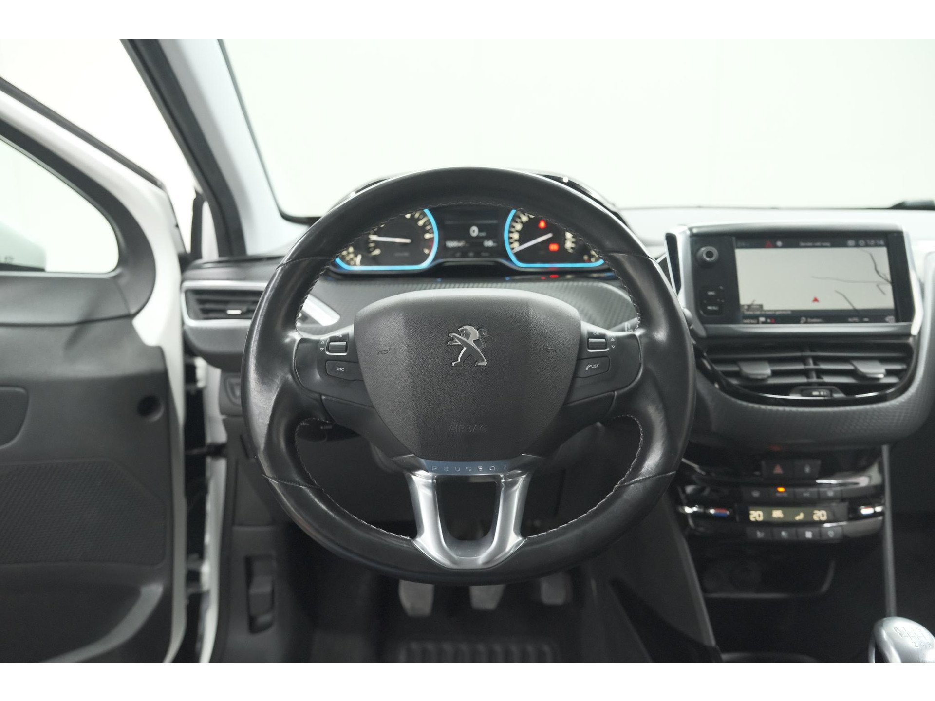 Peugeot 2008 PureTech 130 Allure | Camera | Apple Carplay | Parkeersensoren | Navigatie