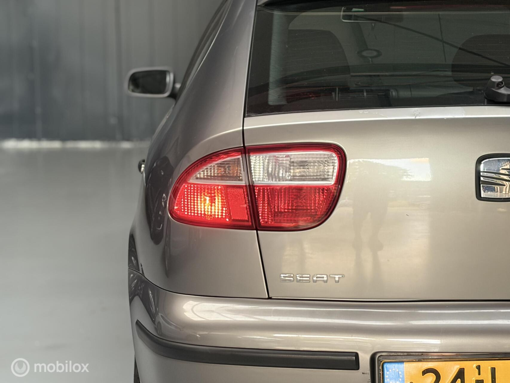 SEAT Leon 1.8-20V Signo | Automaat | Airco | NAP | 5-Deurs