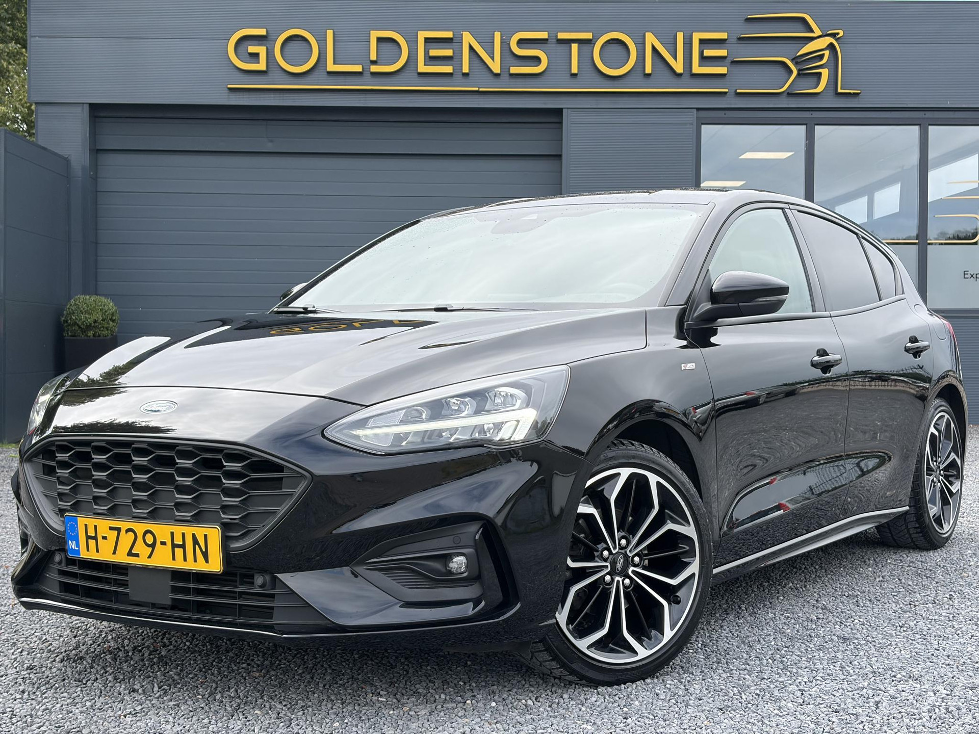 Ford Focus 1.0 EcoBoost ST Line Business 2e Eigenaar l Navi l Clima l Cruise l 125pk l Keyless l Pdc V+A l 18 '' Lmv  l N.A.P l Apk tot 02-2028