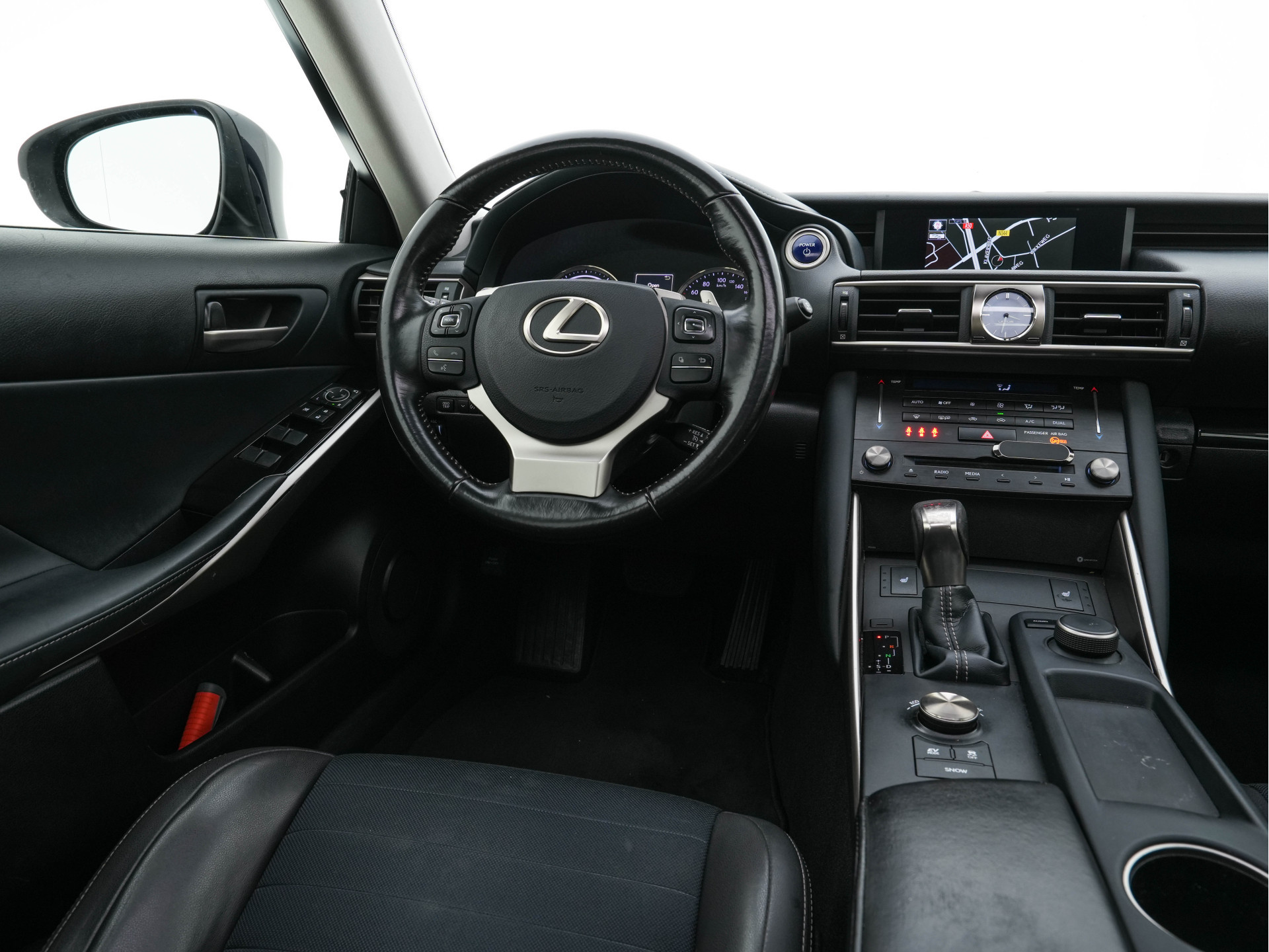 Lexus IS 300h Hybrid Business Line Aut. *PANO | LEATHER-MICROFIBRE | FULL-LED | NAVI-FULLMAP | HEATED-COMFORTSEATS | CAMERA | ECC | SHIFT-PADDLES | PDC | CRUISE | 17''ALU*