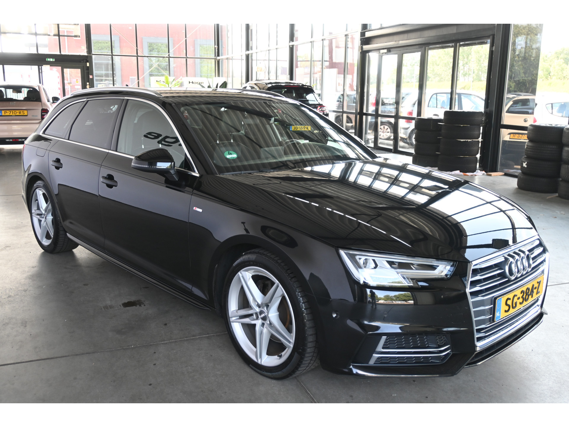 Audi A4 Avant 1.4 TFSI Sport S line edition Nap! Automaat Clima Navigatie Cruise LED Stoelverwarming Goed Onderhouden! Inruil Mogelijk!