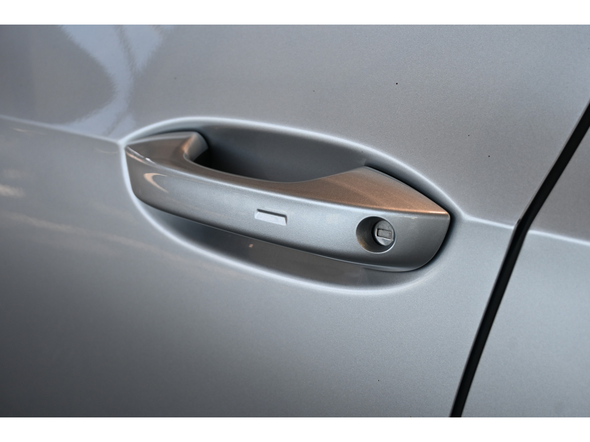 Volkswagen Golf 1.5 eTSI R-Line Automaat Clima Carplay Cruise Control Rijklaarprijs Inruil Mogelijk!