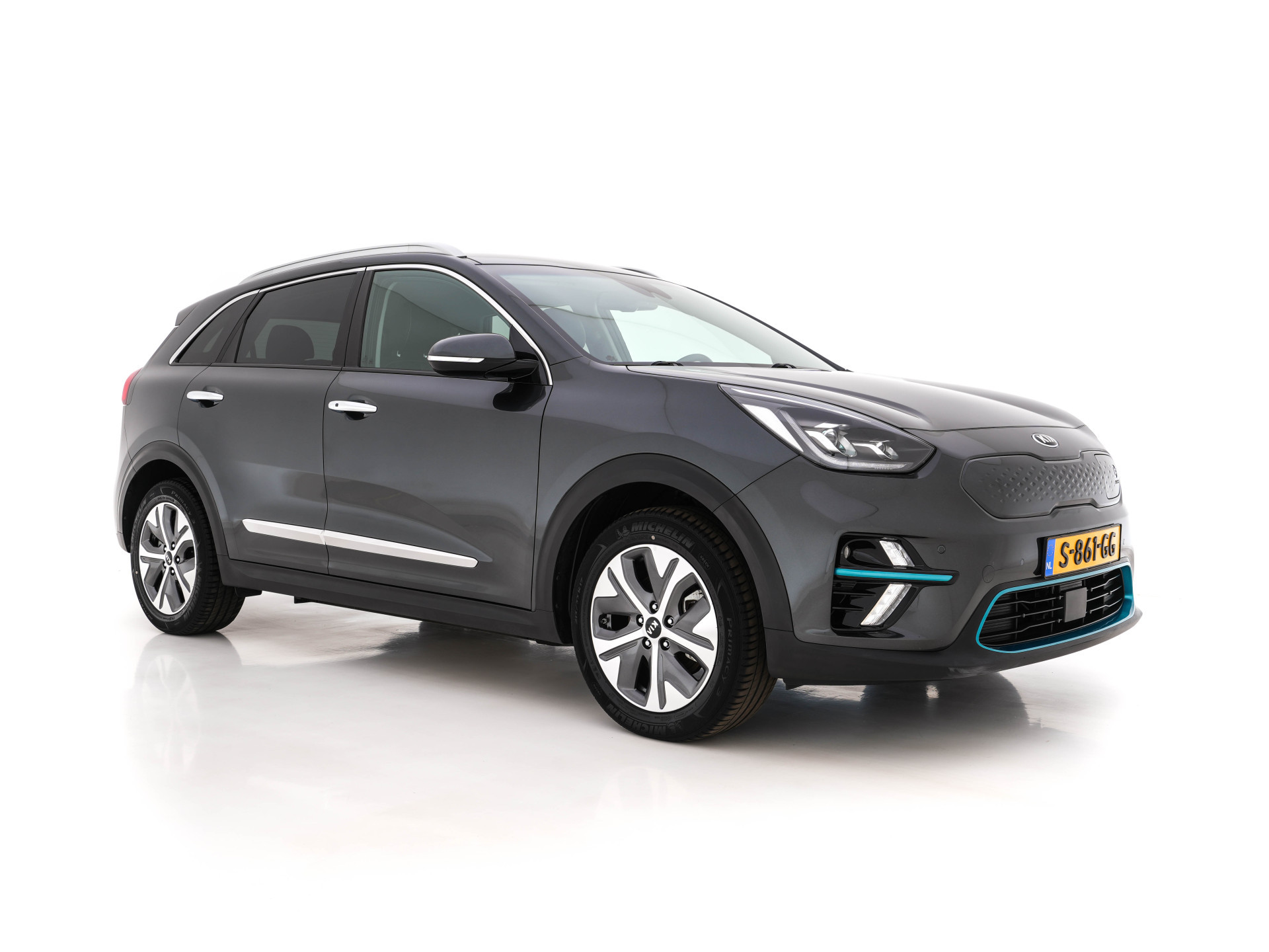 Kia e-Niro DynamicPlusLine 64 kWh [ 3-Fase ] { SOH-99% } (INCL-BTW) Aut. *FULL-LEATHER | NAVI-FULLMAP | DAB | ADAPT.CRUISE | BLINDSPOT | CAMERA | HEATED/COOLED-COMFORTSEATS | KEYLESS | JBL-SOUND | MEMORY-PACK | DIGI-COCKPIT | SHIFT-PADDLES | ...