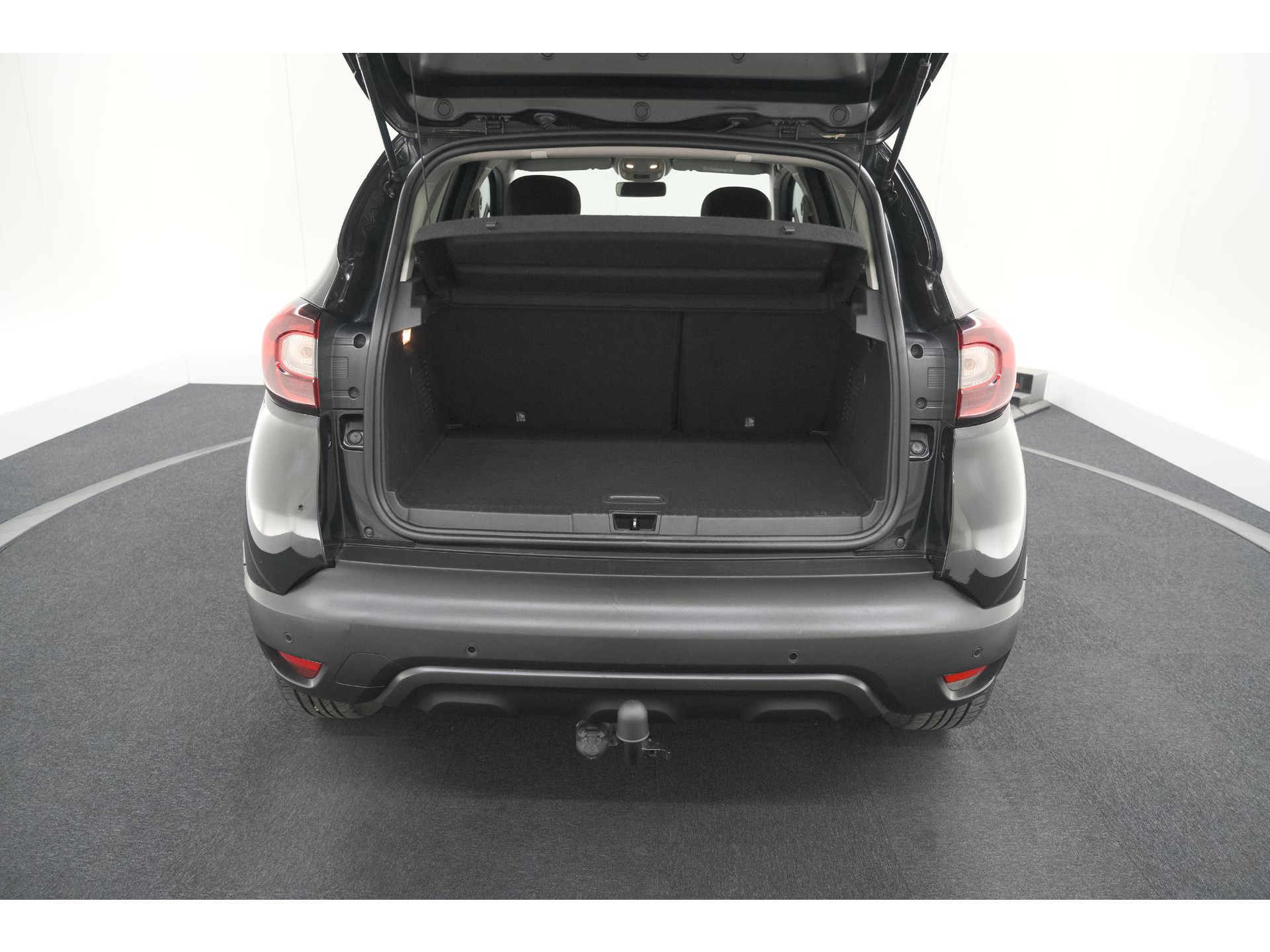 Renault Captur TCe 90 Limited | Trekhaak | Navigatie | Parkeersensoren