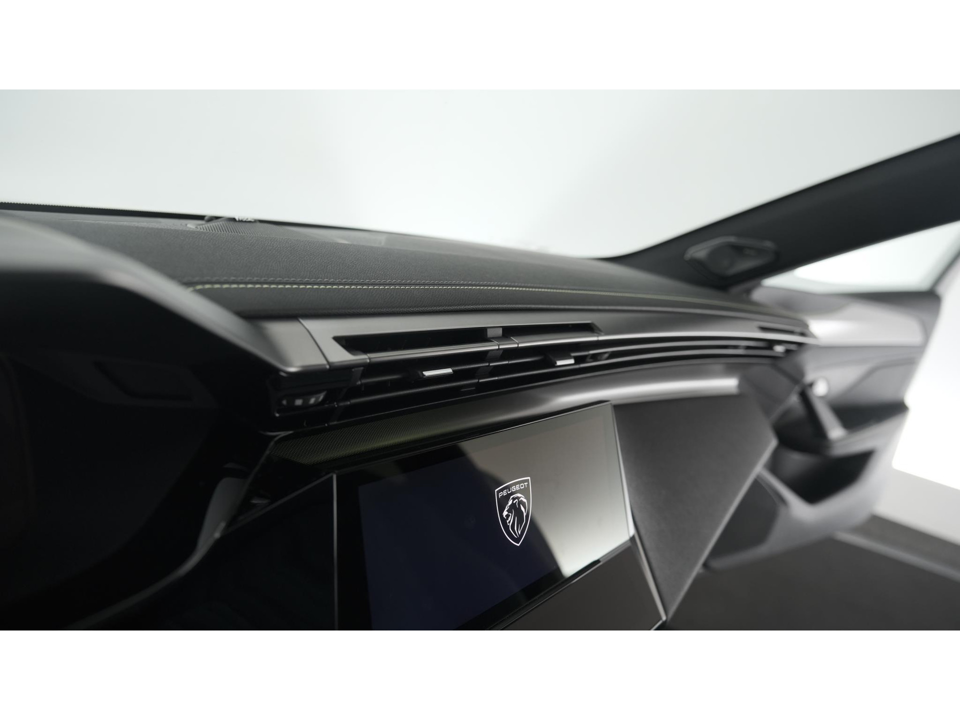Peugeot 308 PureTech 130 GT Pack Business | Camera | Dodehoekdetectie | Apple Carplay