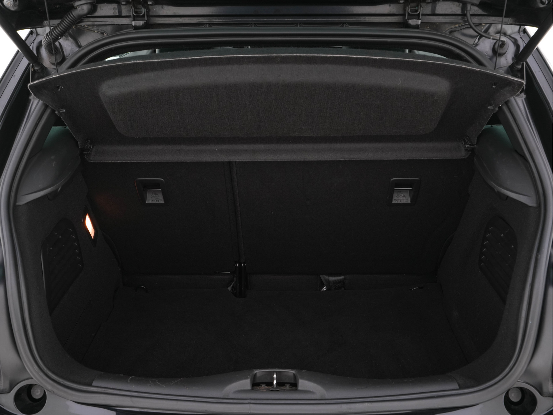 DS 3 1.6 BlueHDi Business *ALCANTARA-MICROFIBRE | SPORT-SEATS | ECC | PDC | CRUISE | PRIVACY-GLASS | 16''ALU*