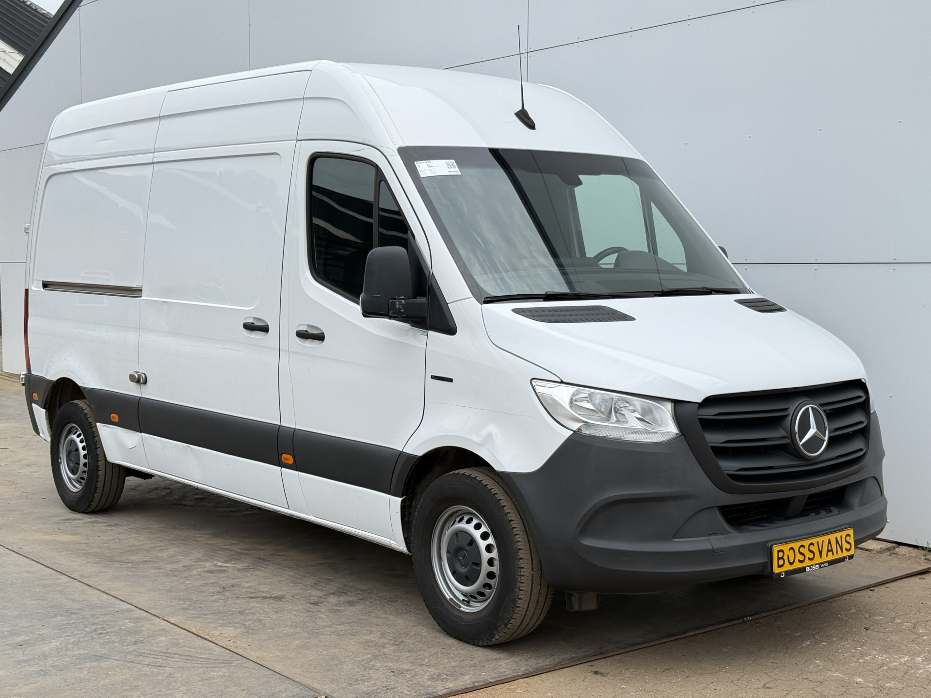 Mercedes-Benz eSprinter 312 55 kWh L2H2 Elektrisch 168 km WLTP 80kw Snelladen StoelverwarmingClimate Control