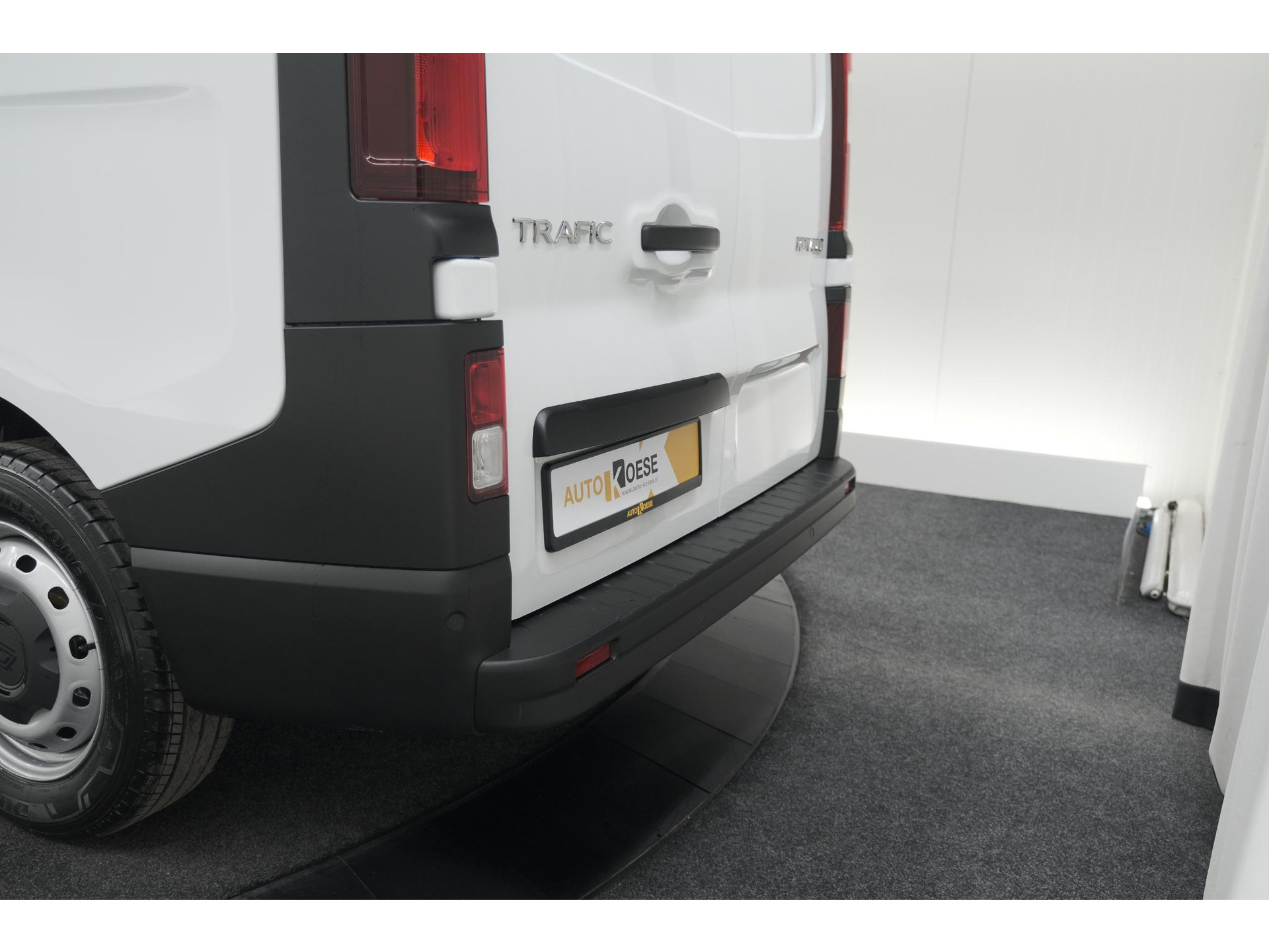 Renault Trafic 2.0 Blue dCi 130 T29 L2H1 Advance DC | 6 Zitplaatsen | Camera | Apple Carplay | Navigatie