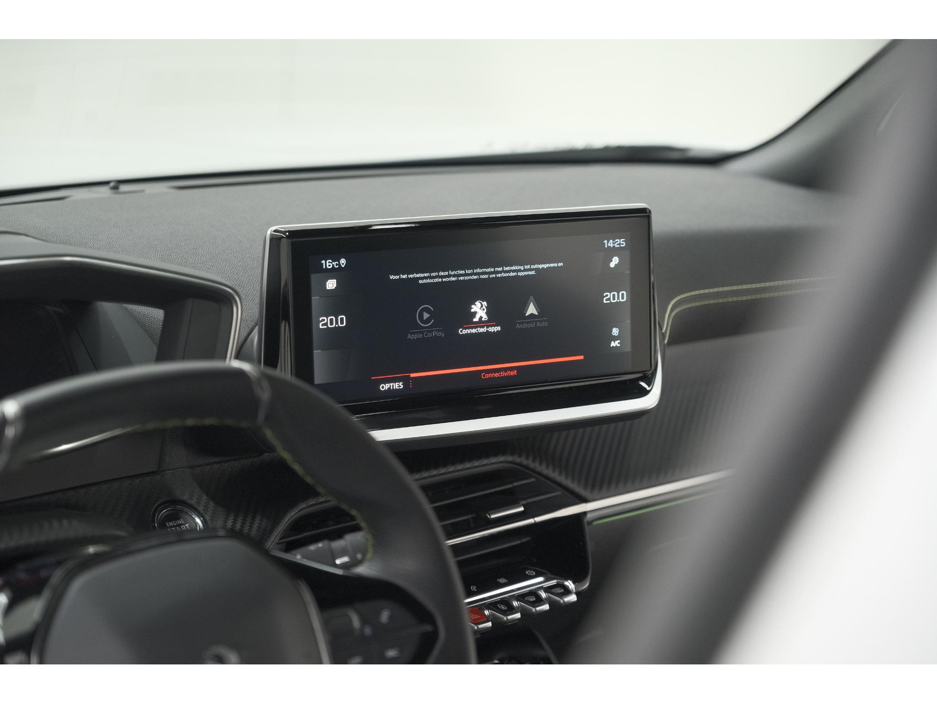 Peugeot 2008 PureTech 130 GT | Elektrisch Panoramadak | Camera | Dodehoekdetectie | Navigatie
