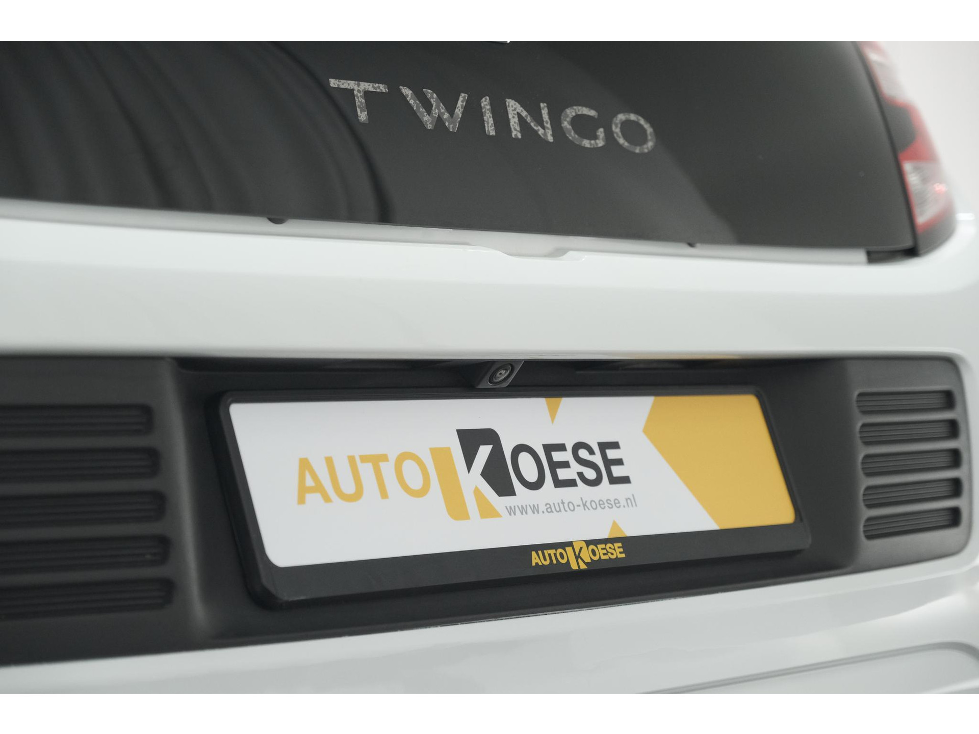 Renault Twingo 1.0 SCe Intens | Camera | Navigatie | Climate Control | Parkeersensoren