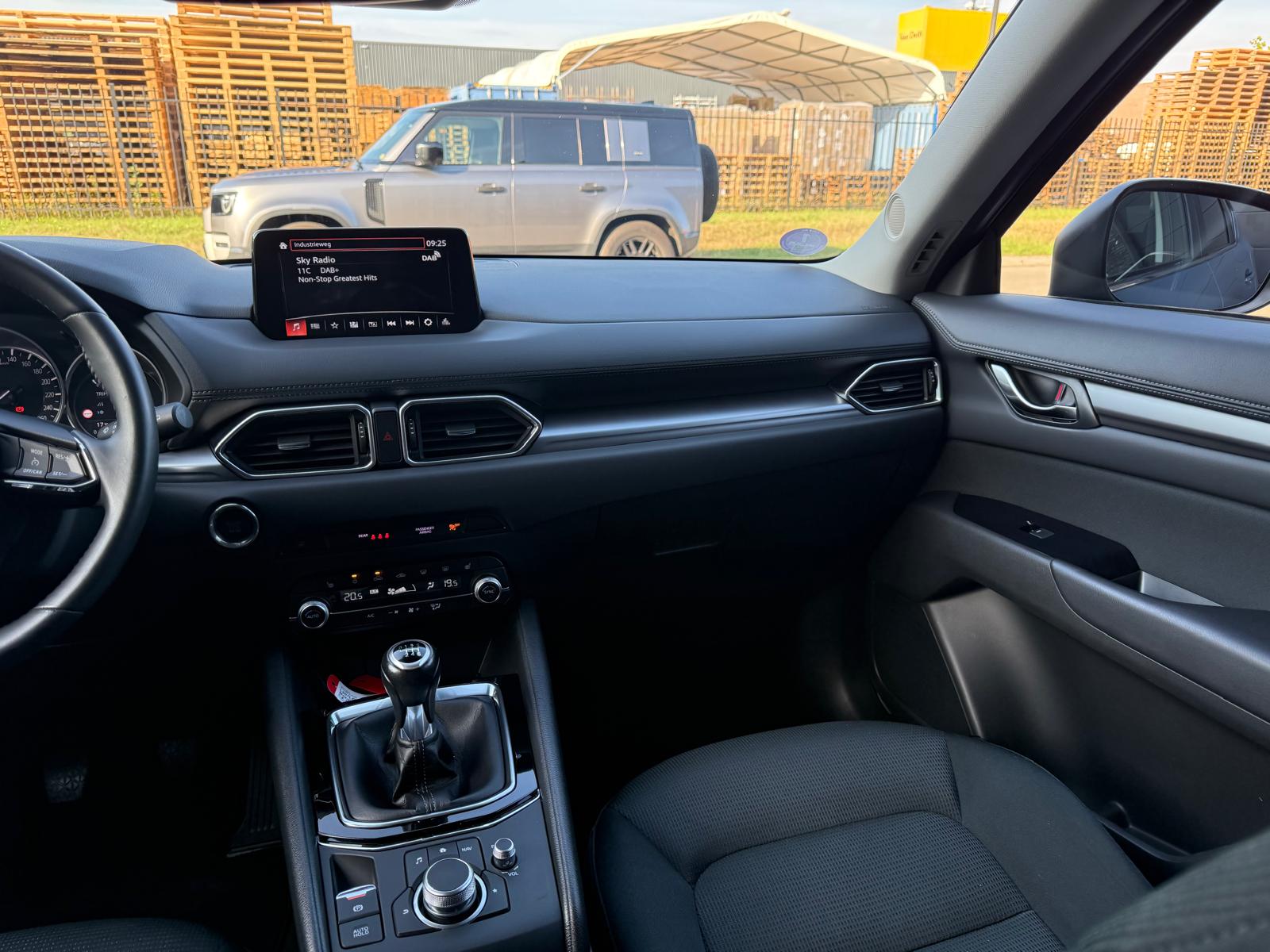 Mazda CX-5 2.0 SkyActiv-G 165 Comfort | 2E EIGENAAR | 3/6/12MND GARANTIE | DAB | LED | STOEL/STUUR VERW. | CARPLAY | NAVI | CAMERA |