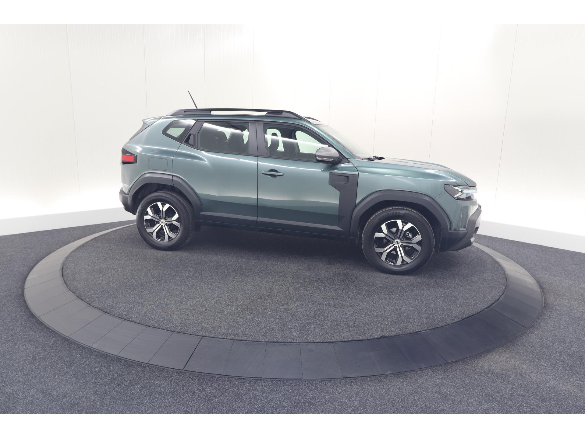 Dacia Duster Mild Hybrid 130 Expression | Camera | Stoelverwarming | Apple Carplay | Navigatie