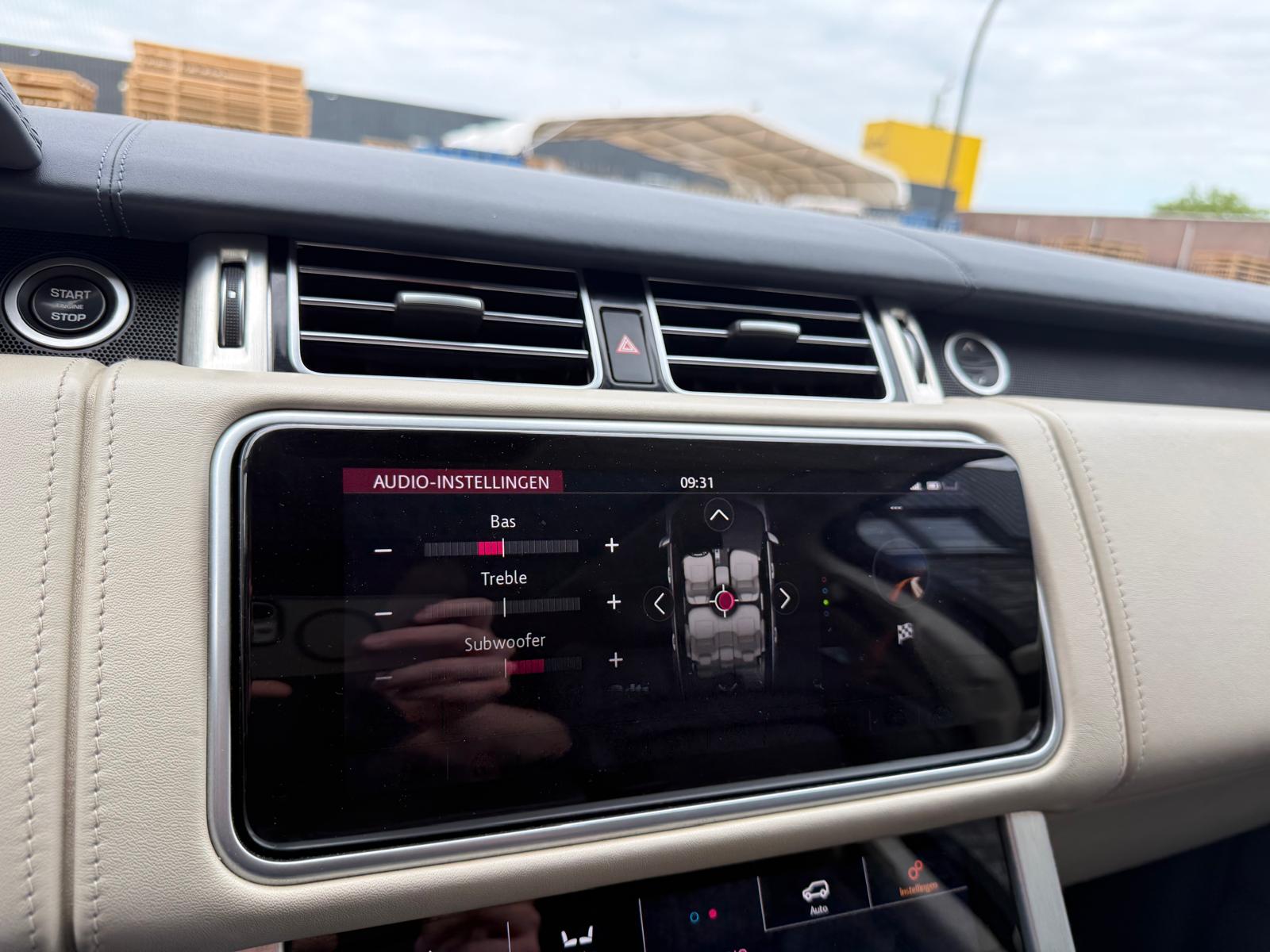 Land Rover Range Rover 3.0 TDV6 Autobiography | 3/6/12MND GARANTIE | PANO | SFEER | CARPLAY | NAVI | STOELMASSAGE | ACC | TREKHAAK |
