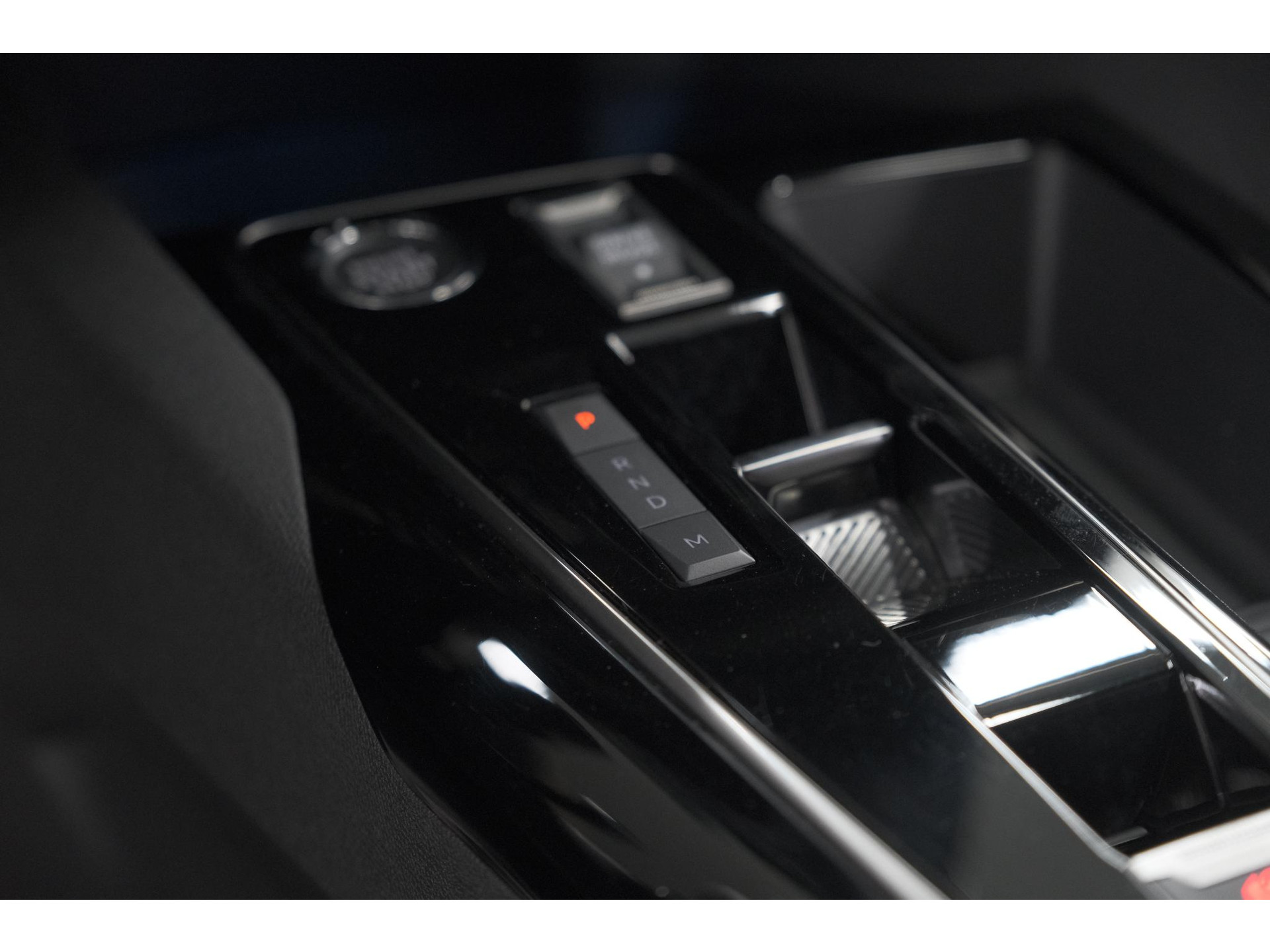 Peugeot 3008 PureTech 130 EAT8 GT | Camera | Dodehoekdetectie | Adaptieve Cruise Control