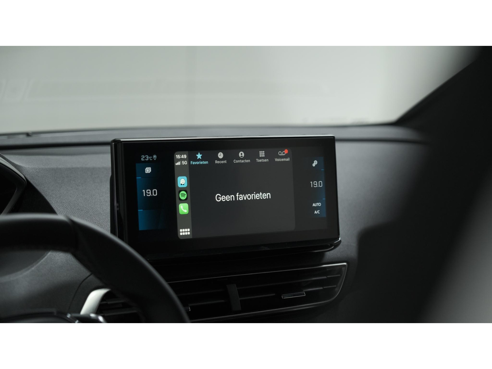 Peugeot 5008 PureTech 130 EAT8 Allure Pack Business | 7 Zitplaatsen | Camera | Dodehoekdetectie | Navigatie | Elektronische Achterklep