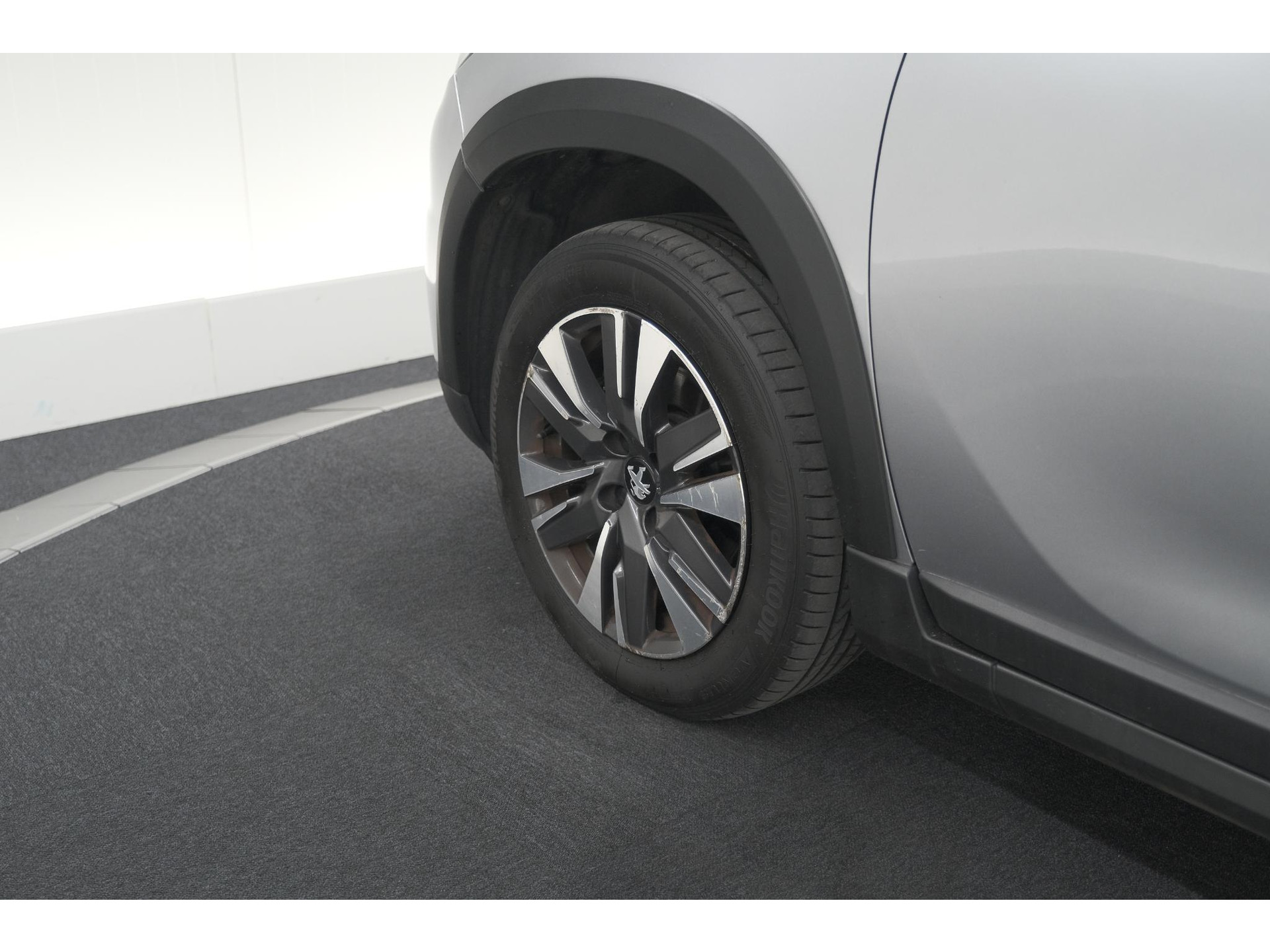 Peugeot 2008 PureTech 110 Allure | Panoramadak | Apple Carplay | Navigatie | Parkeersensoren