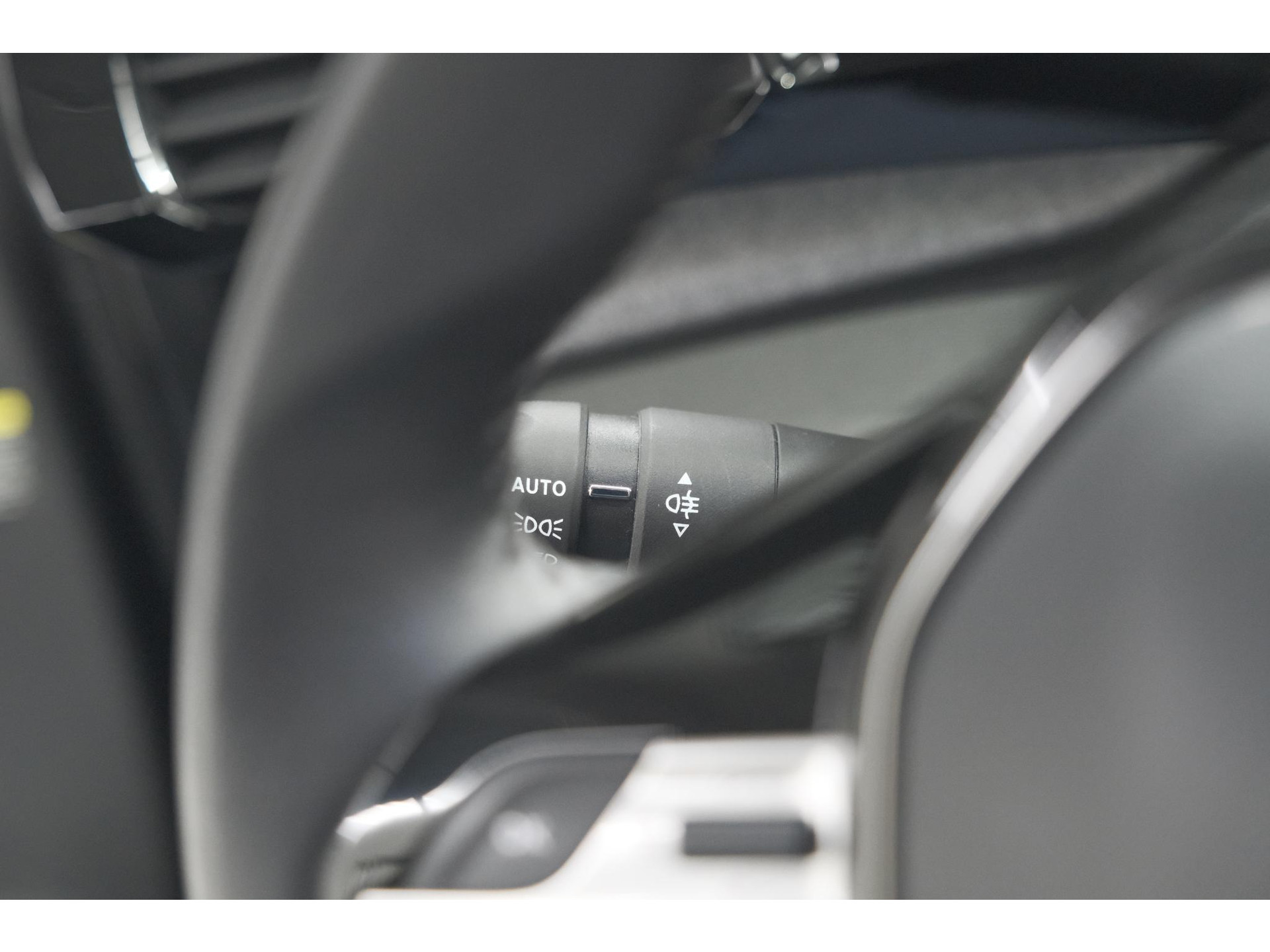 Peugeot 308 PureTech 130 Allure | Camera | Navigatie | Parkeersensoren | Apple CarPlay