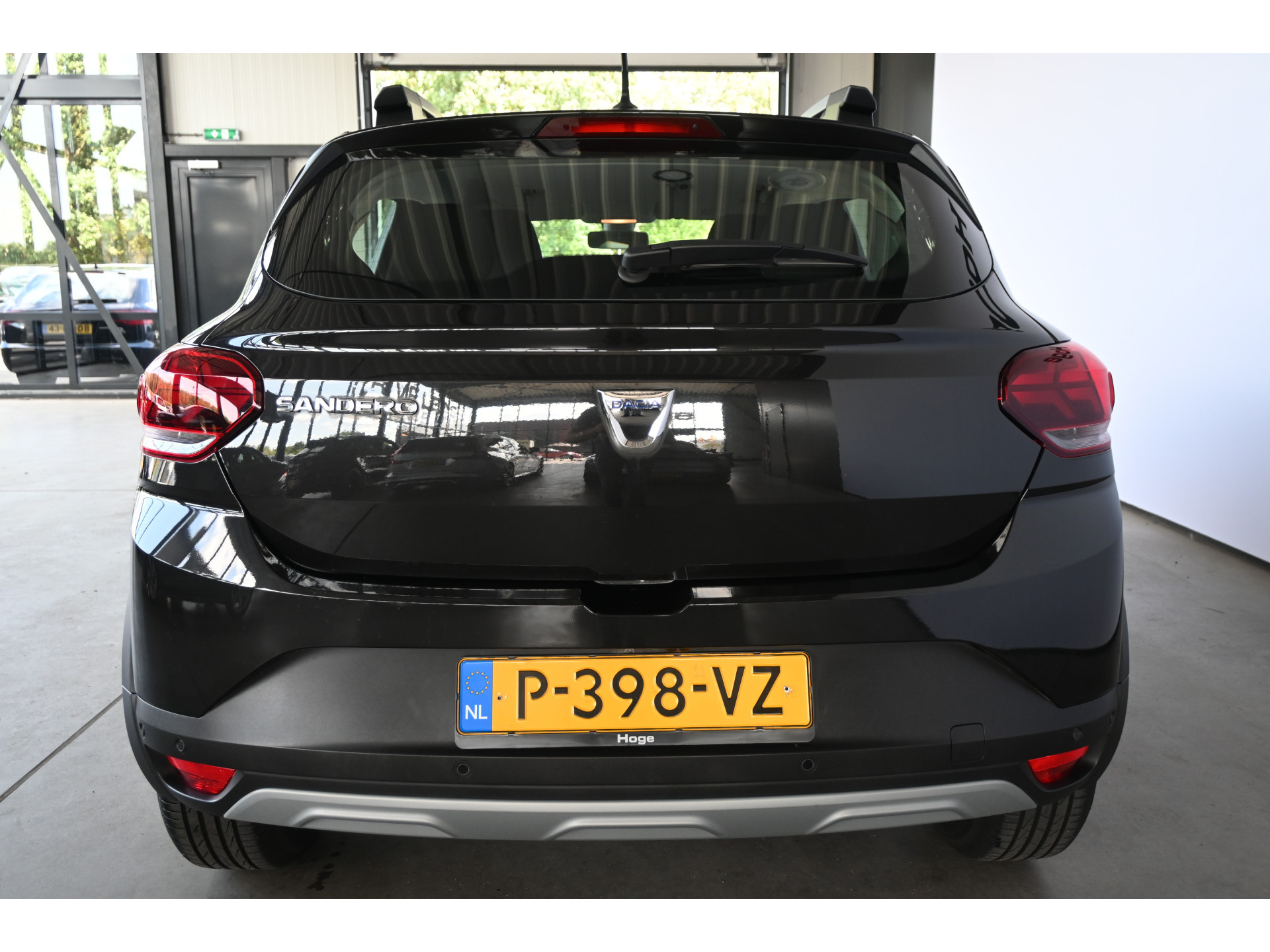 Dacia Sandero Stepway 1.0 TCe 90 Comfort Automaat Airco Cruise Pdc Navigatie 1e Eigenaar Inruil Mogelijk!