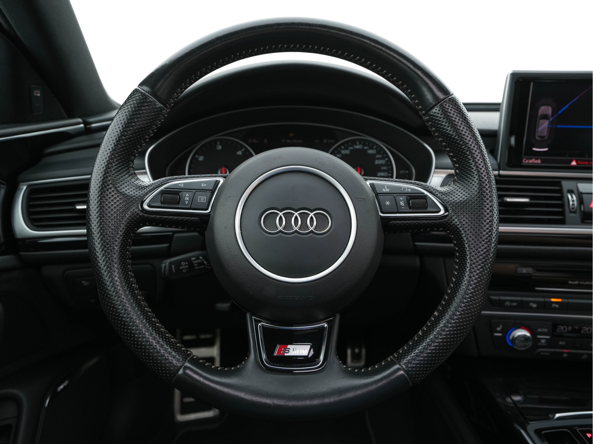 Audi A6 Avant 3.0 TDI Quattro S-Line Aut. *PANO | NAVI-FULLMAP | LEATHER-ALCANTARA | BI-XENON | BOSE-SURROUND | DAB | CAMERA | ECC | HEATED-SPORTSEATS | PDC | CRUISE | TOWBAR | KEYLESS | 20"ALU*