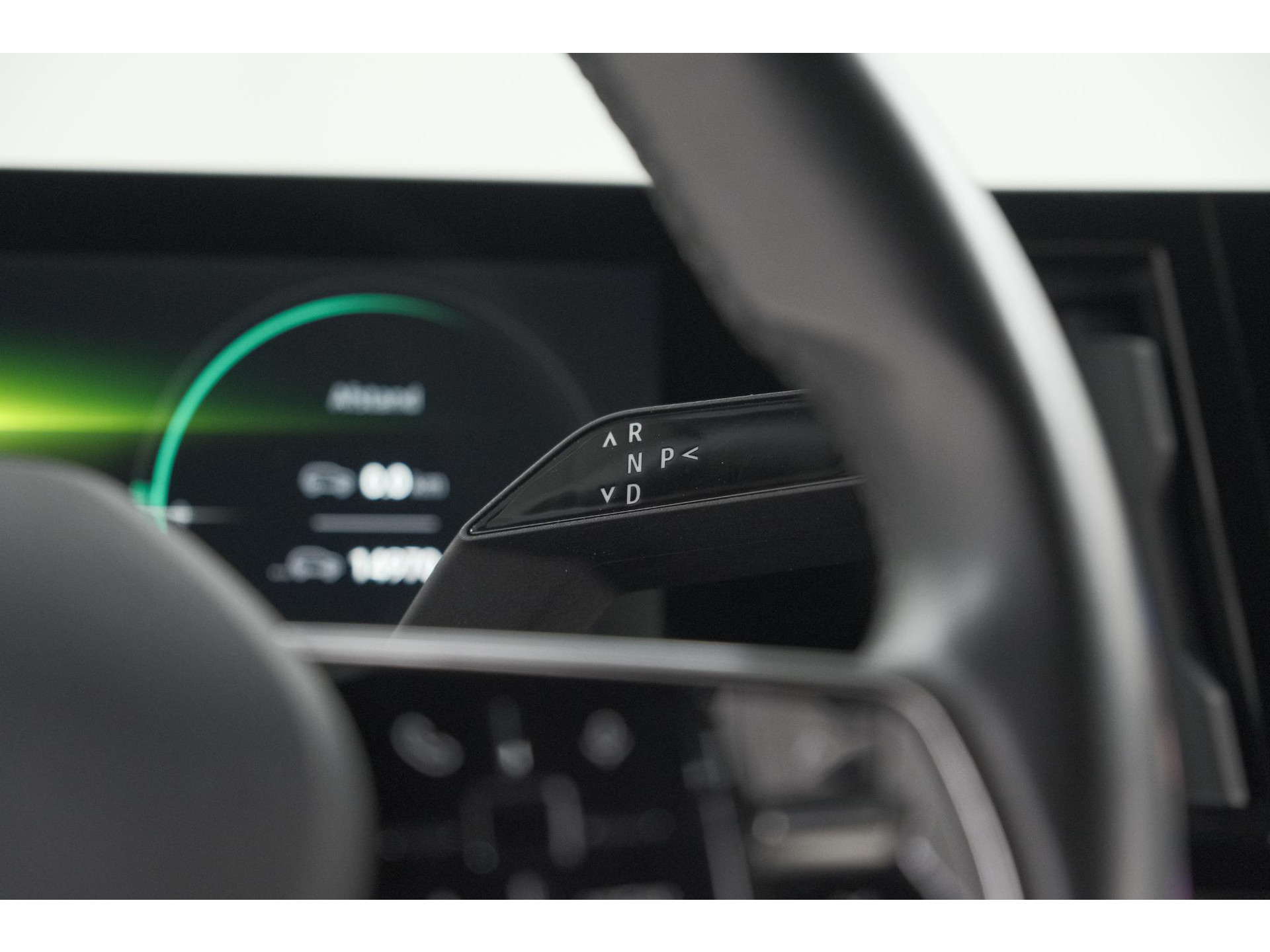 Renault Megane E-Tech EV40 Boost Charge Techno | SOH 95,5% | Camera | Apple Carplay | Parkeersensoren