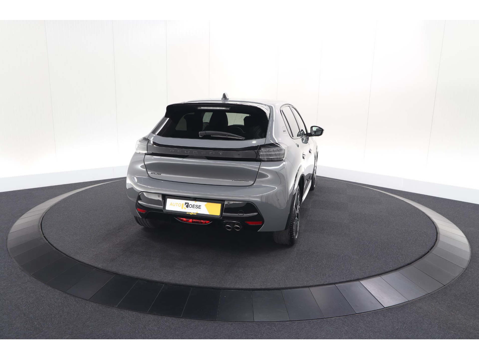 Peugeot 208 1.2 Hybrid 145 e-DCS6 GT | Alcantara Pakket | Camera | Apple Carplay | Stoelverwarming