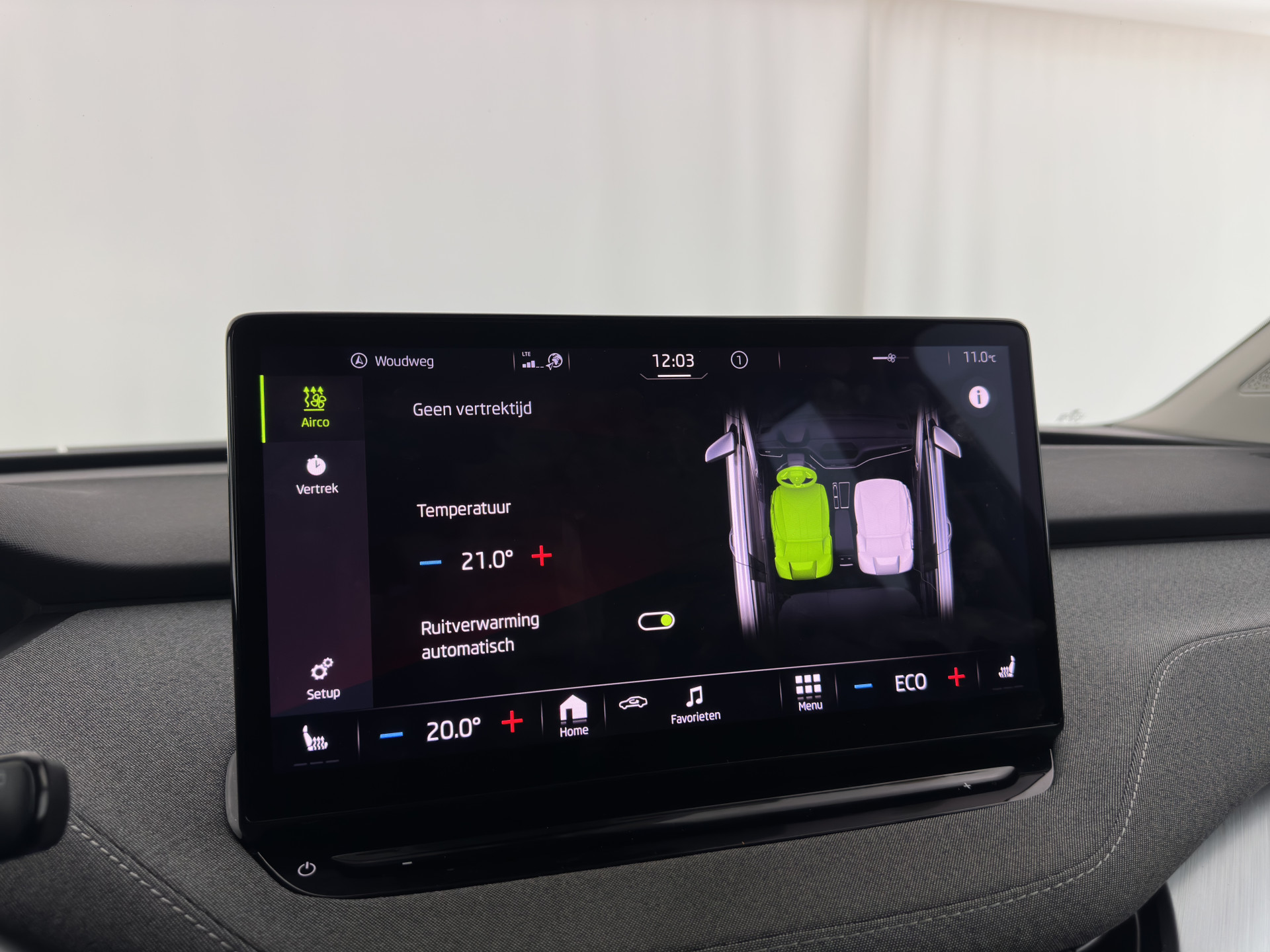 ŠKODA Enyaq iV 80 [ 3-Fase ] {SOH-88% } (INCL-BTW) *LEATHER-FABRIC | FULL-LED | DIGI-COCKPIT | CAMERA | KEYLESS | NAVI-FULLMAP | AMBIENT-LIGHT | ECC | HEATED-COMFORTSEATS | DAB+ | PDC | CRUISE | CARPLAY | TOWBAR | 19"ALU*