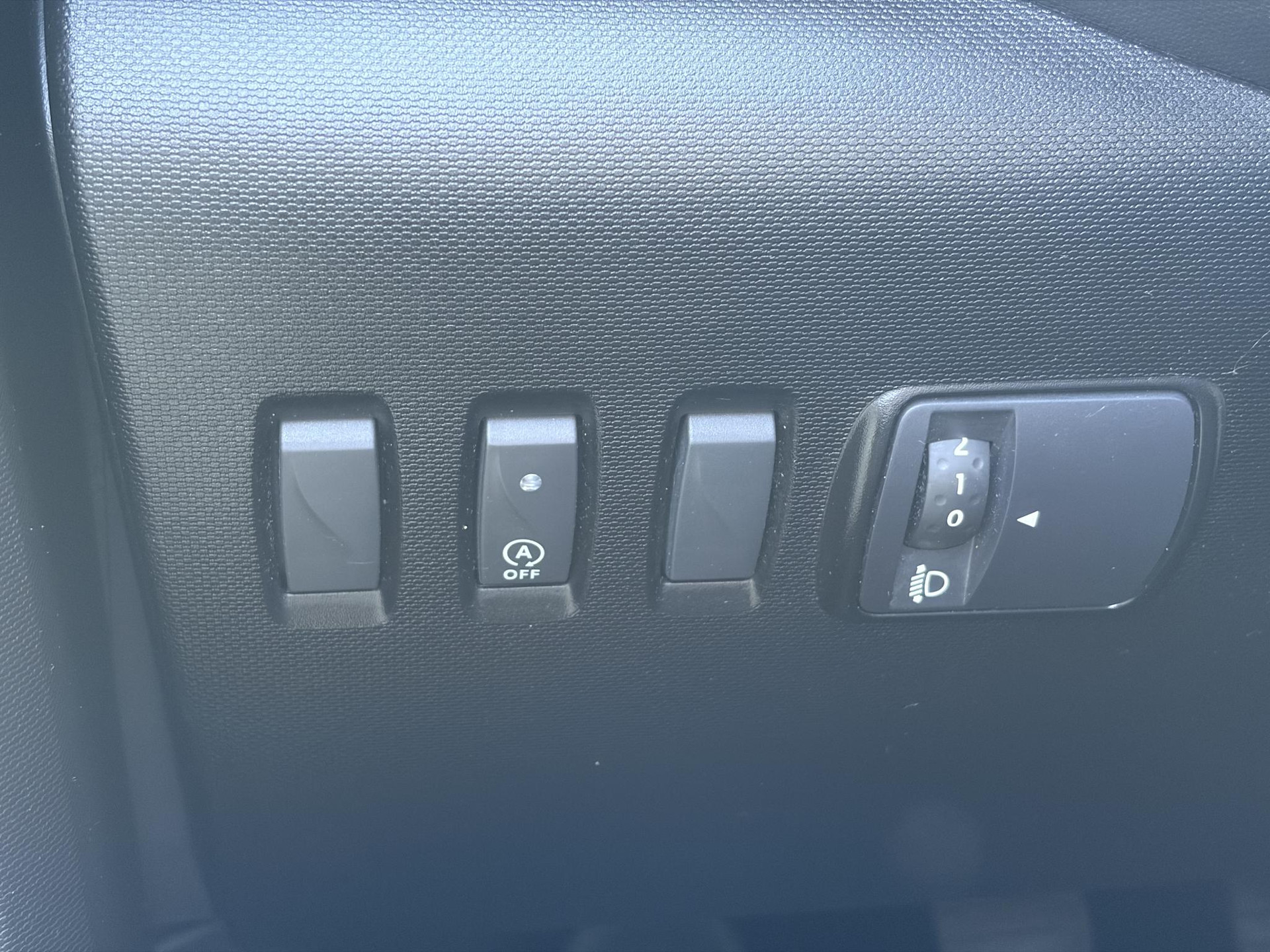 Renault Twingo 1.0 SCe Dynamique Dealer Onderhouden l Airco l Cruise l Recent beurt gehad l Lm velgen l Weinig Km l N.A.P l Apk tot 05-2027