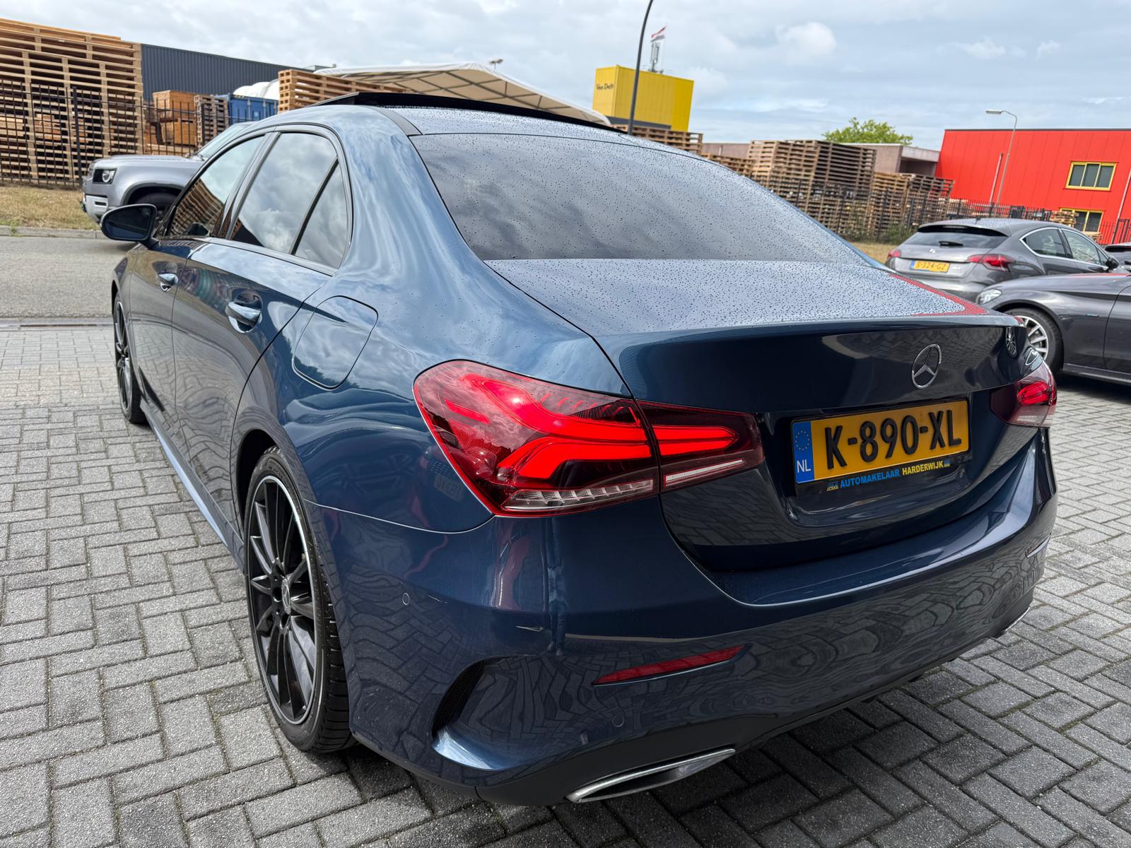 Mercedes-Benz A-klasse 250 Premium Plus | 1E EIGENAAR | 3/6/12 MND GARANTIE | PANO | LED | SFEER | BURMESTER | CARPLAY | CAMERA | NAVI | CRUISE |