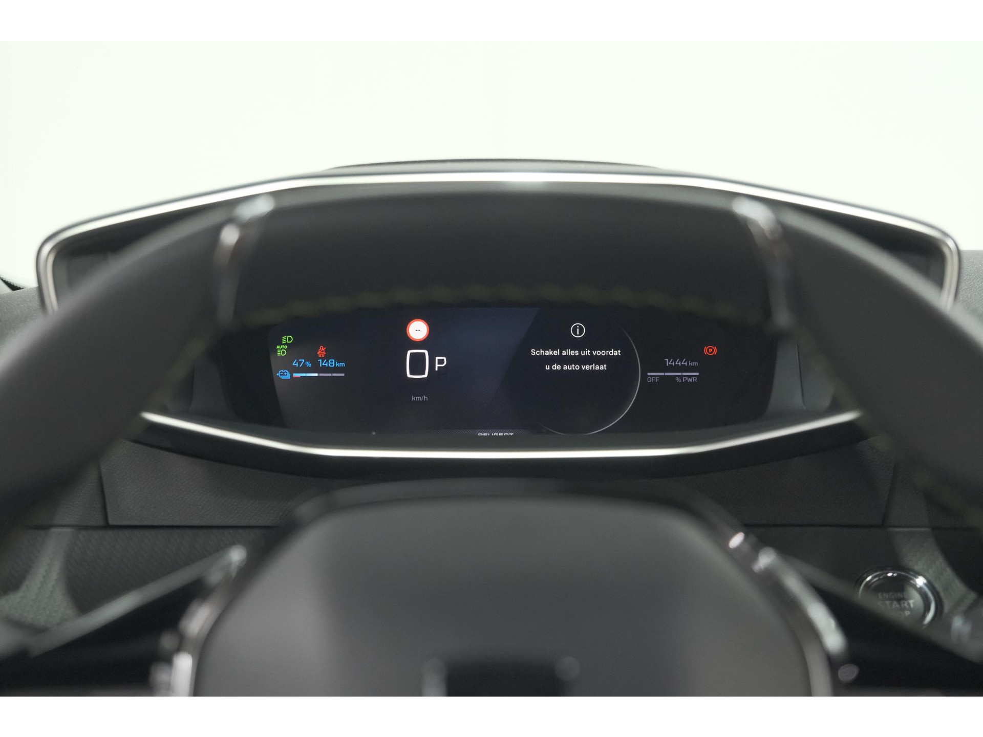 Peugeot e-2008 EV GT Avantage 54 kWh | 360 Camera | Massage Functie | Dodehoekdetectie | Stoelverwarming