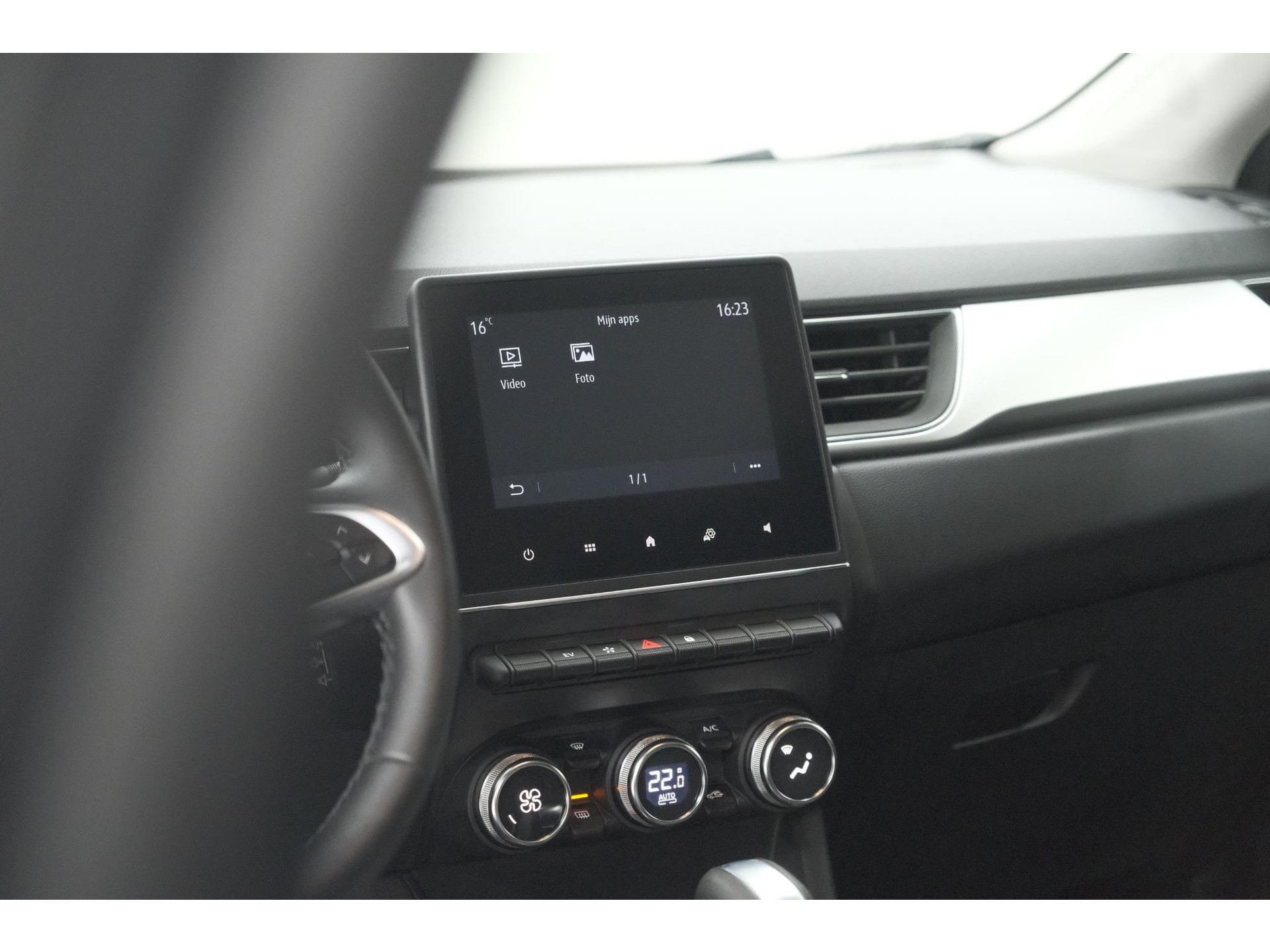 Renault Captur 1.6 E-Tech Hybrid 145 Techno | Pack Parking | Camera | Navigatie | Apple CarPlay