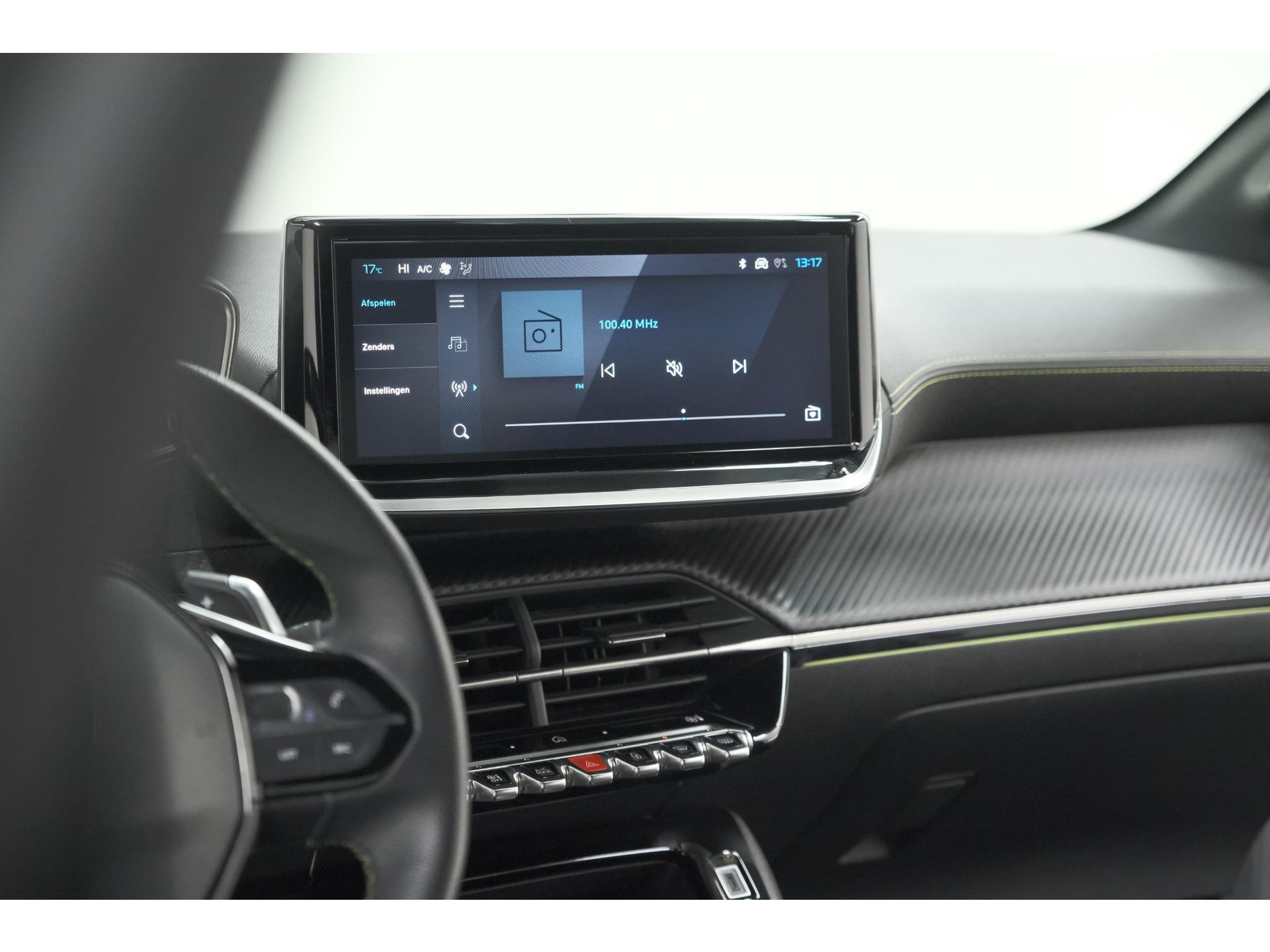 Peugeot 208 Hybrid 136 e-DCS6 GT | Camera | Apple Carplay & Android Auto | Parkeersensoren