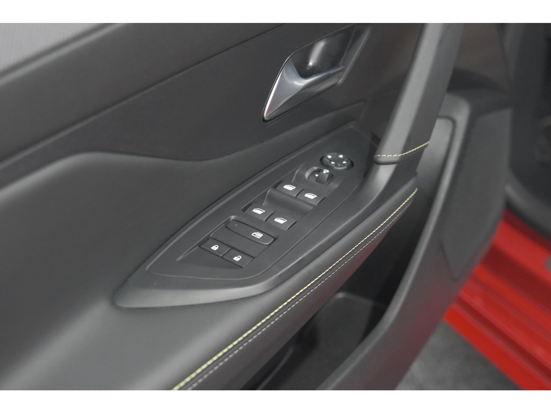 Peugeot 308 SW 1.6 Plug-in Hybrid 225 GT | FOCAL Audio | 360 Camera | Adaptieve Cruise Control | Apple Carplay | Voorruitverwarming